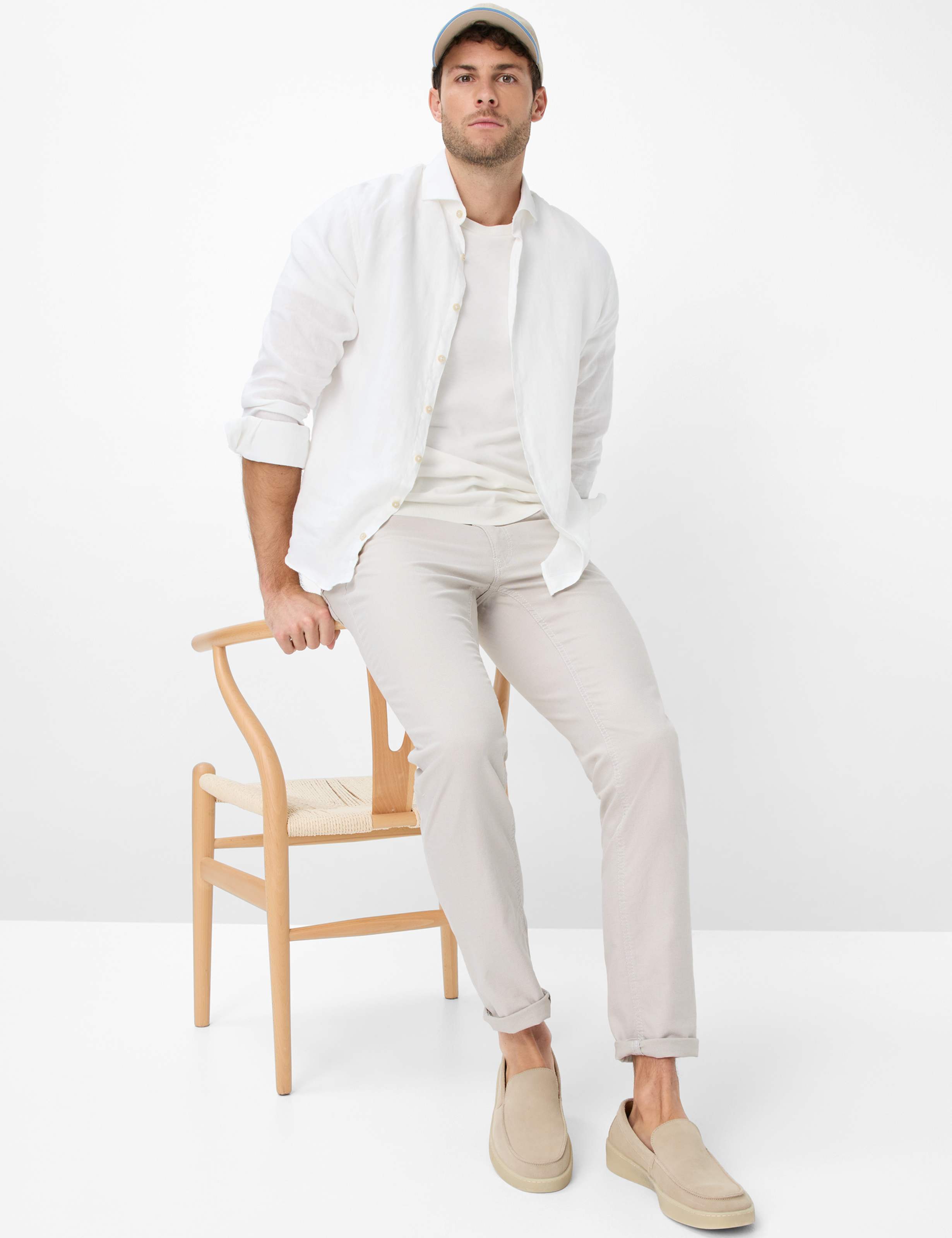 Herren Style CHUCK Beige Modern Fit Detail 1