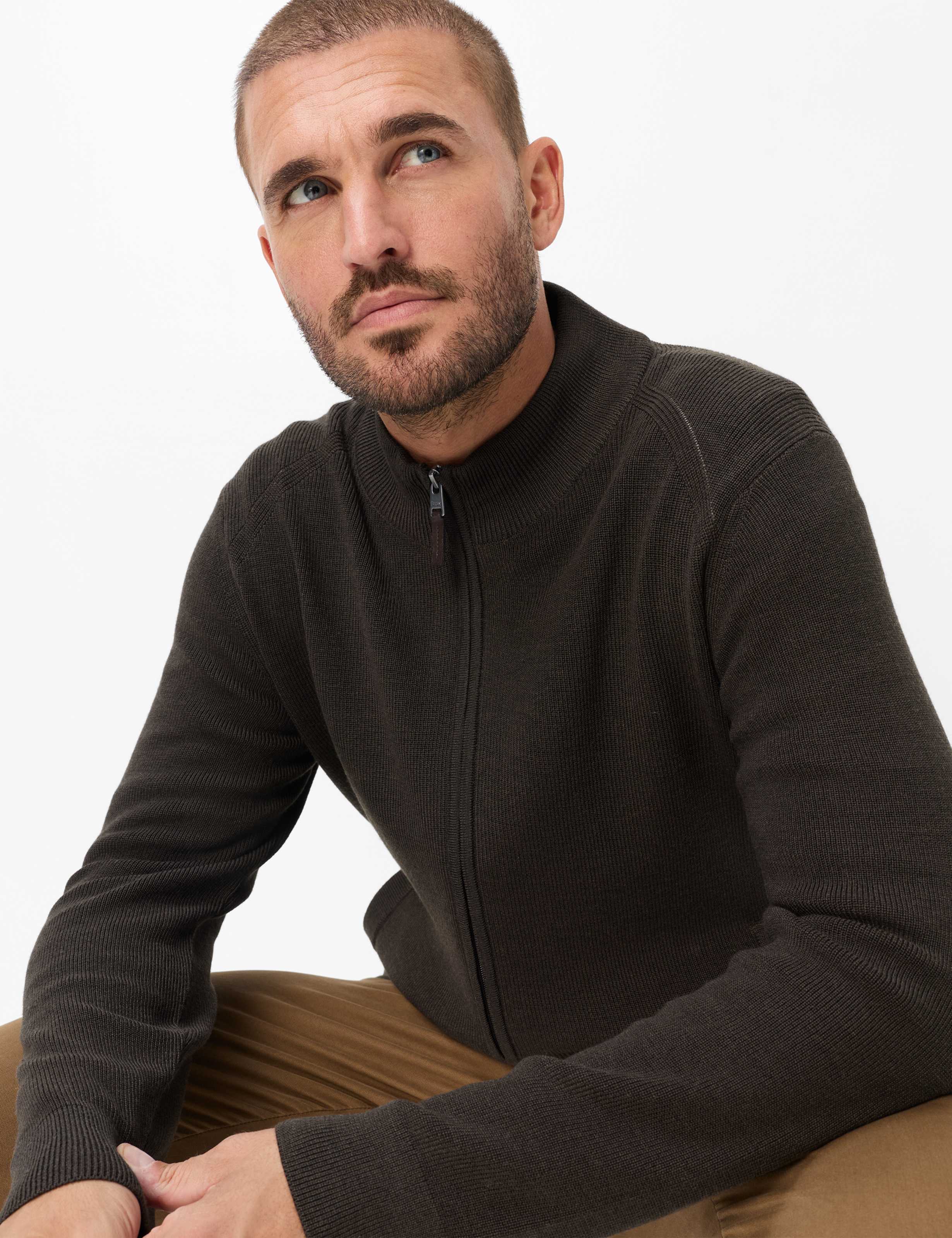 Homme Style JOHN Marron Foncé  Détail 1