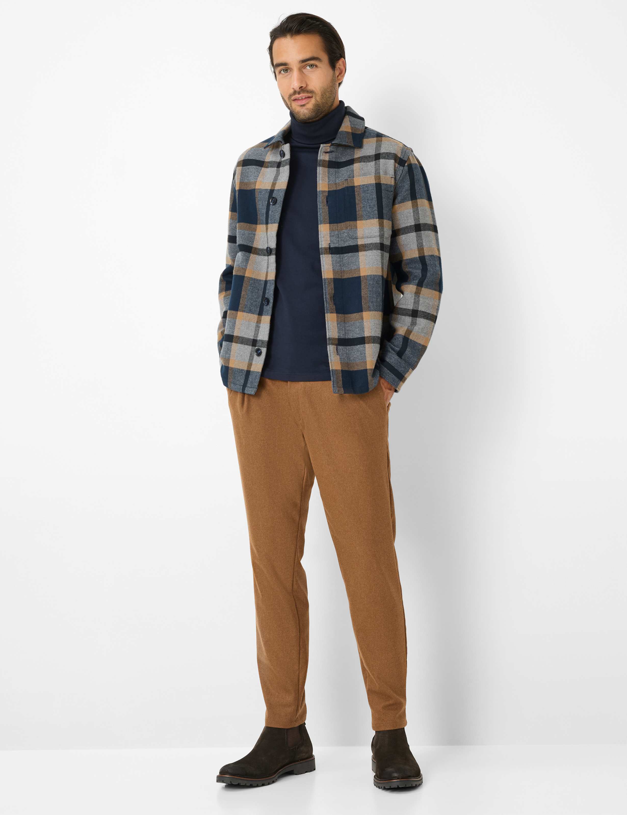 Herren Style TINO Braun Relaxed Fit Model Outfit