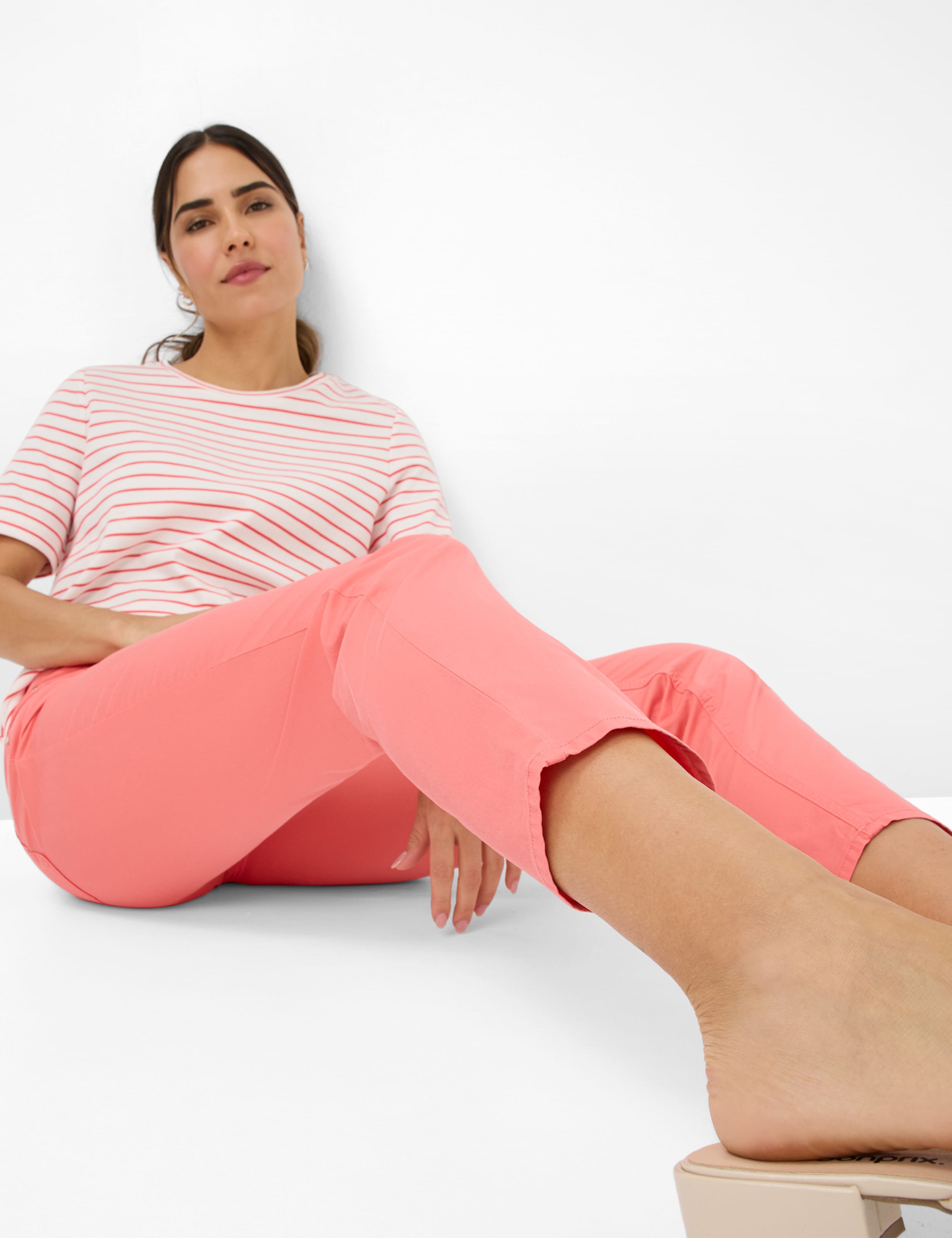 Femme Style MARY S Rouge Clair Regular Fit Détail 1