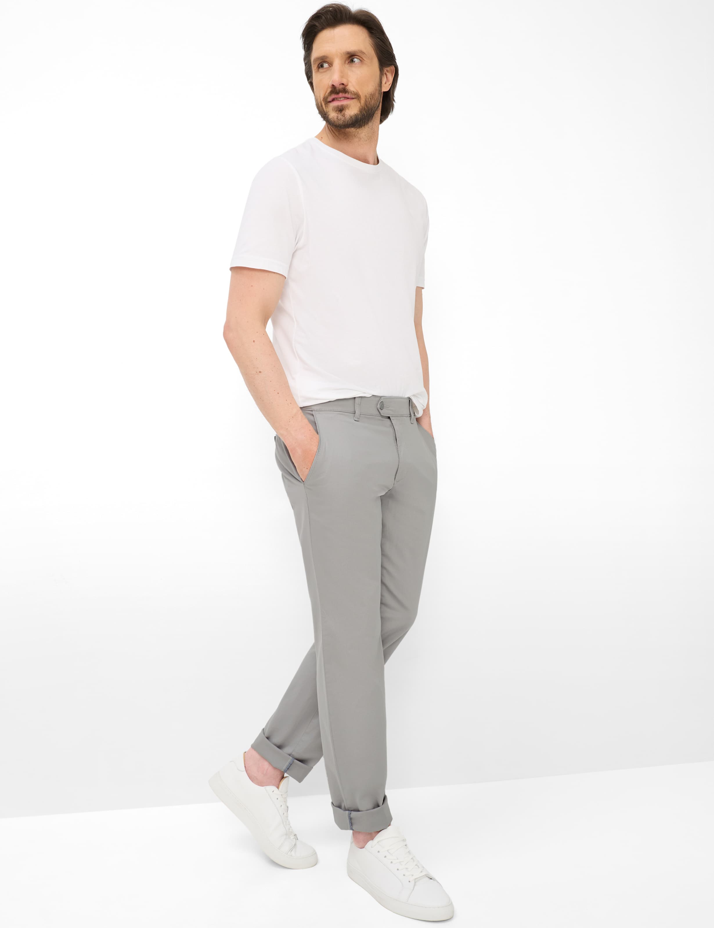 Homme Style JIM Gris Moyen Regular Fit Tenue du mannequin