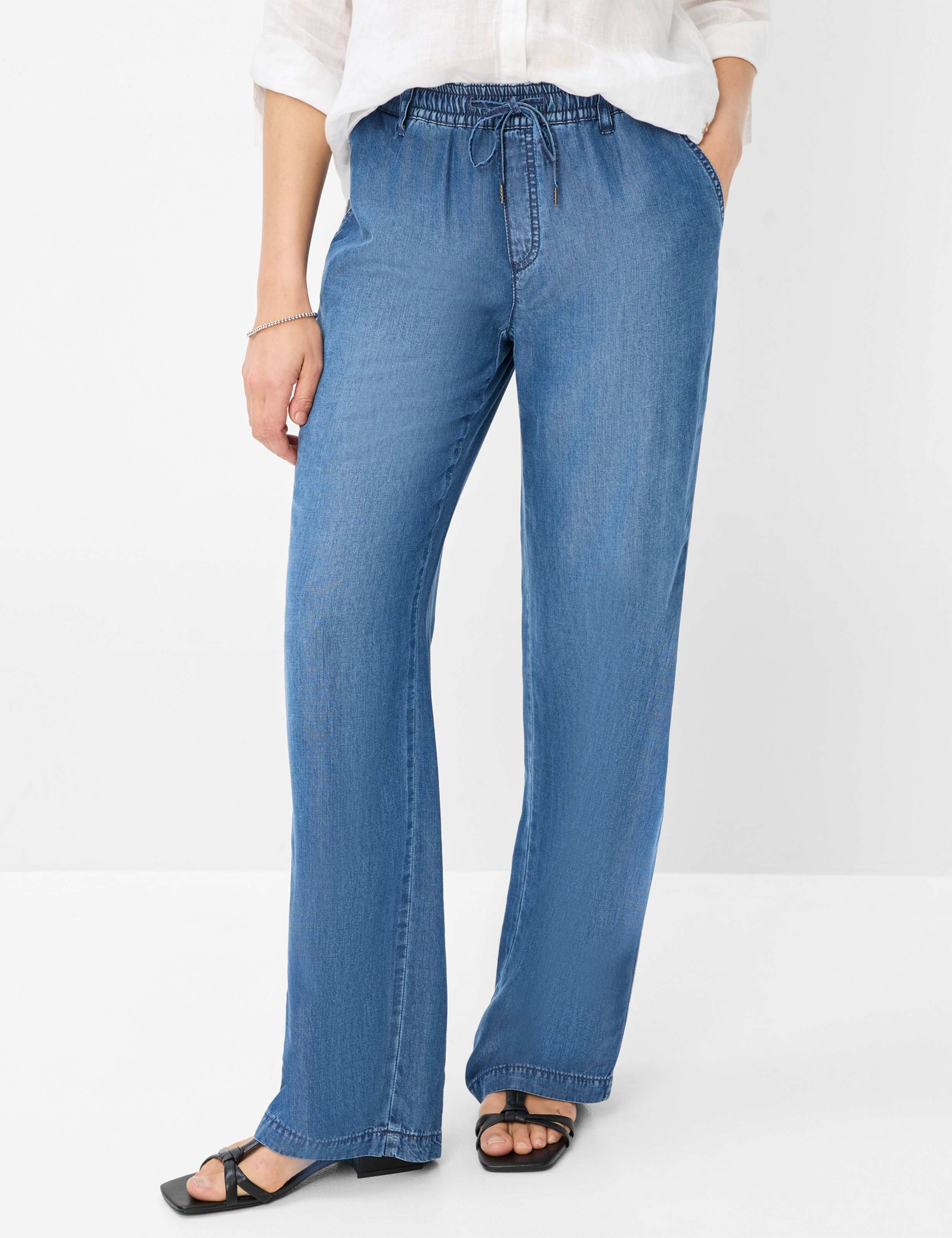 Shades of Blue, Women, Style MAINE, MODEL_FRONT_ISHOP
