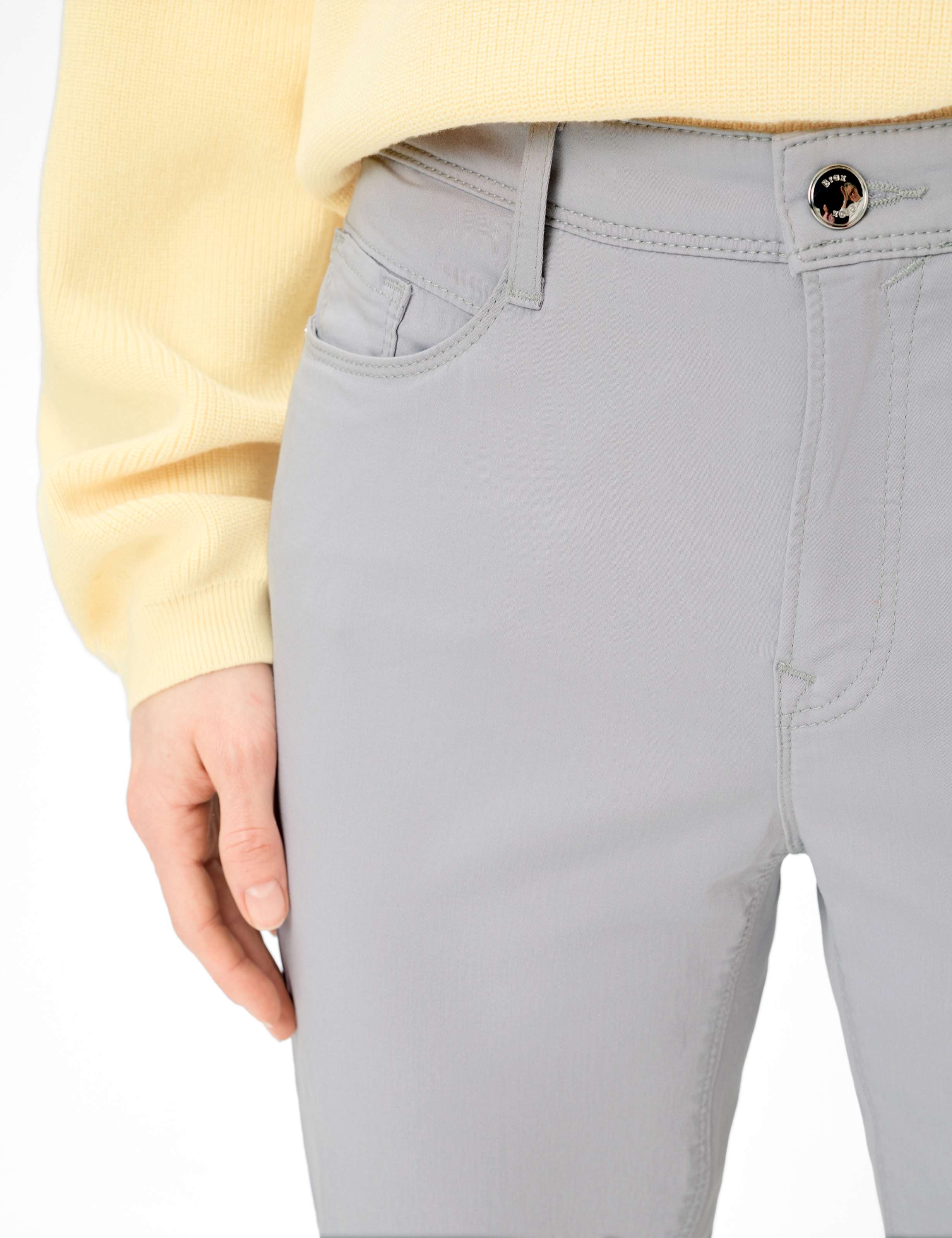 Damen Style CAROLA Hellgrau Feminine Fit Detail 2