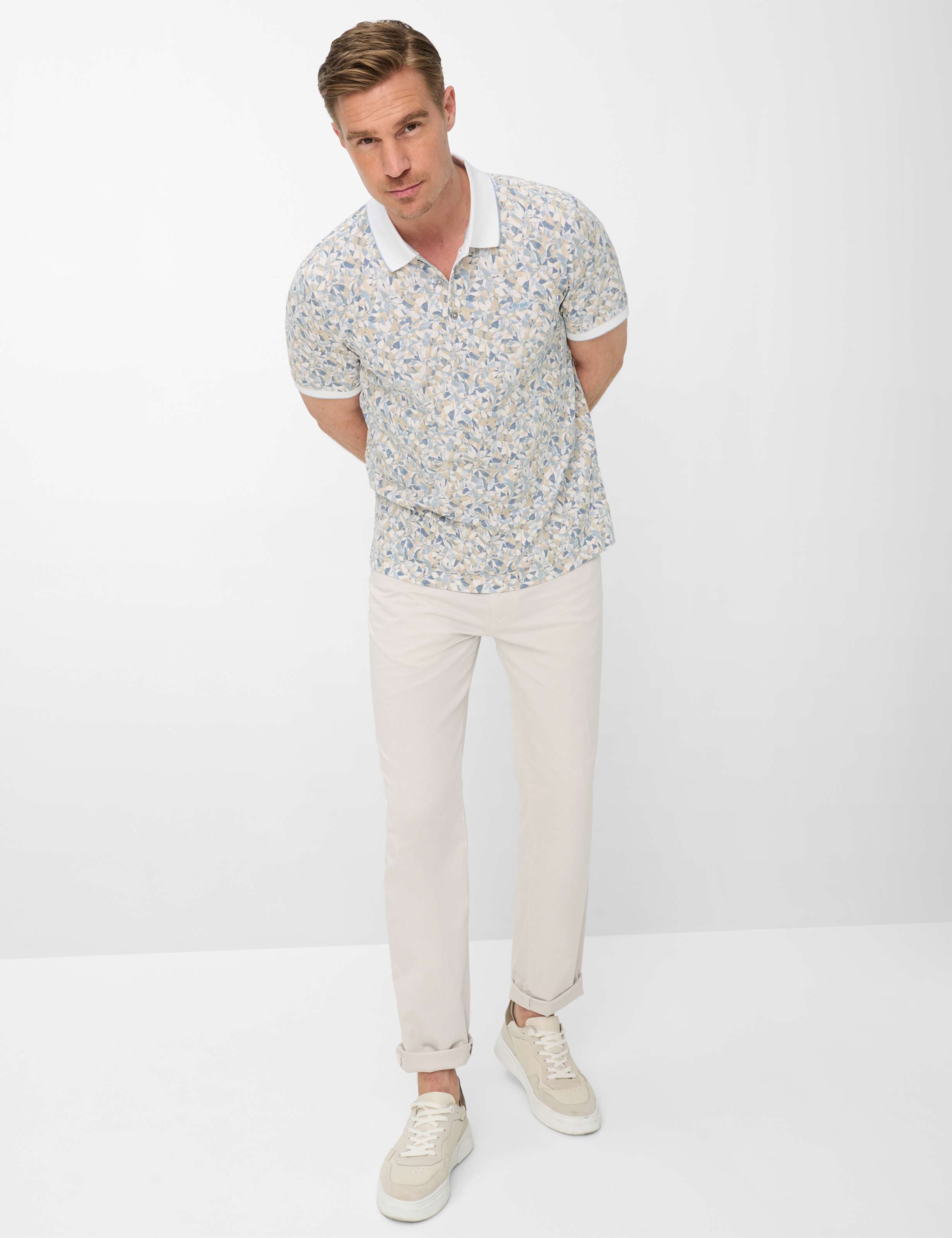 Herren Style CADIZ Hellbeige Straight Fit Model Outfit