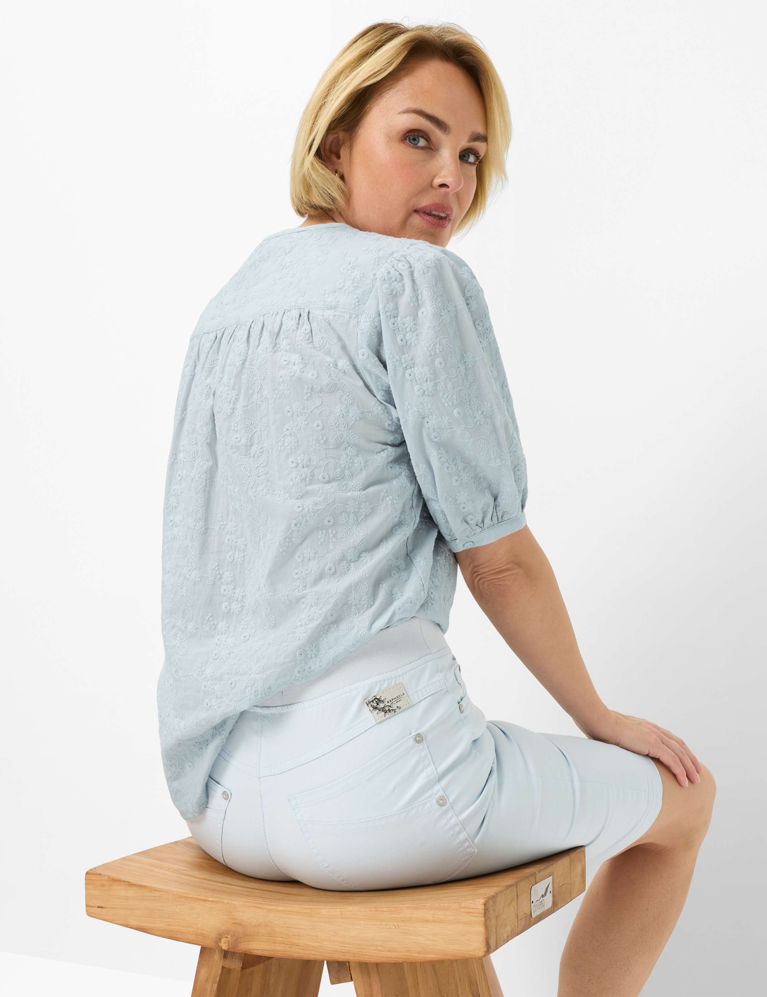 Femme Style PAMINA BERMUDA Bleu Clair Slim Fit Détail 1