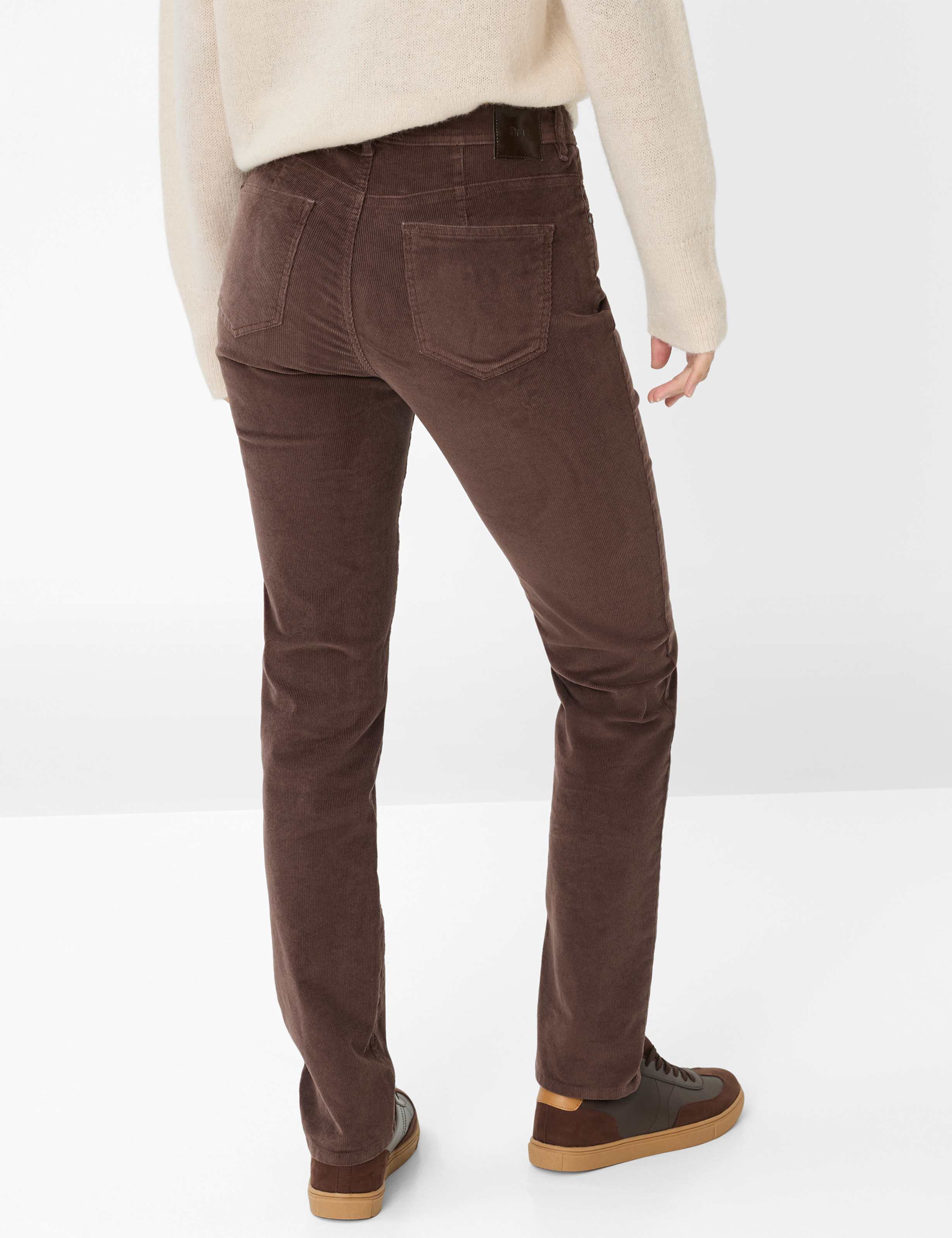 Women Style MARY Dark Brown Regular Fit Model back