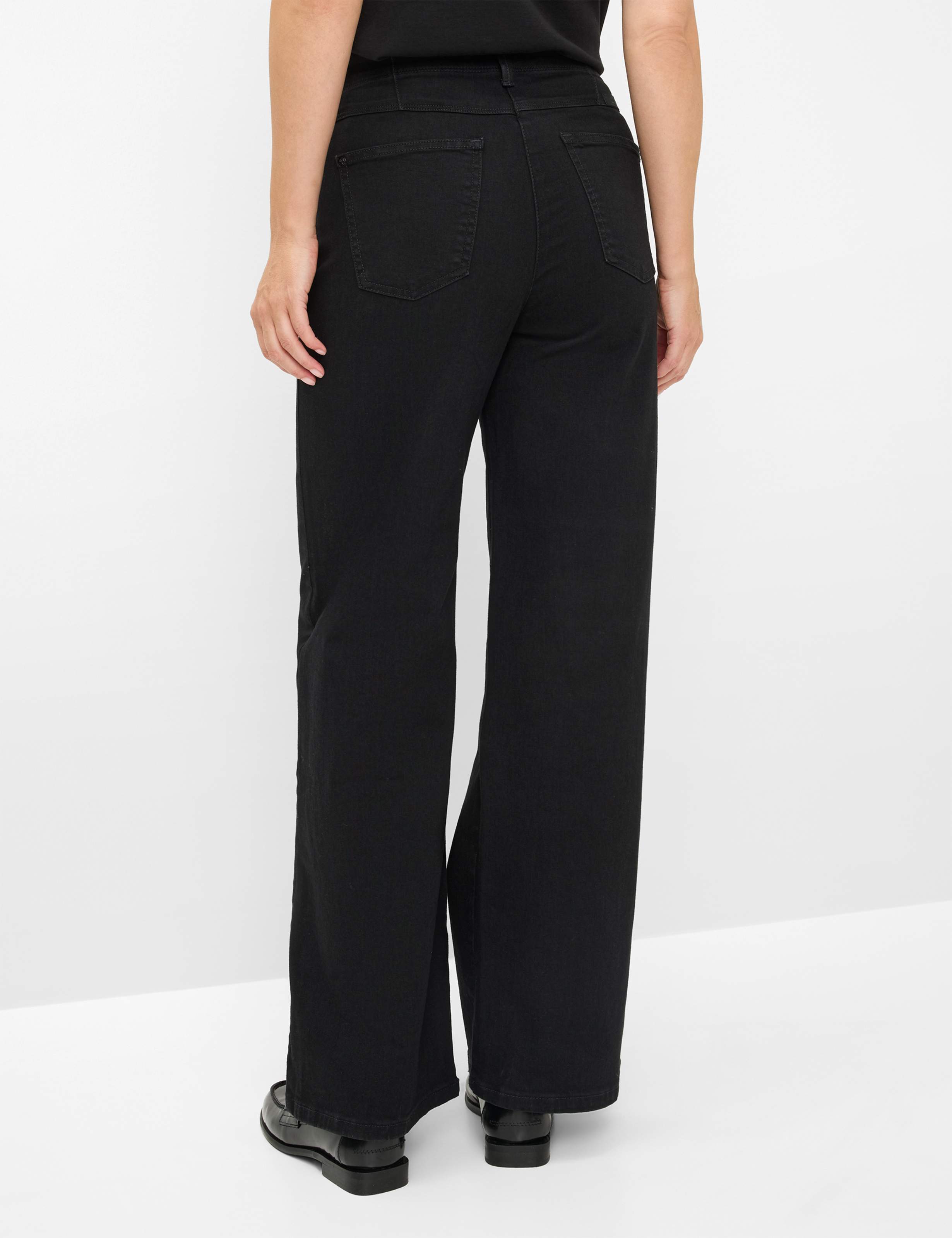 Schwarz, Damen, Style LAURA FLARED, MODEL_RUECK_ISHOP