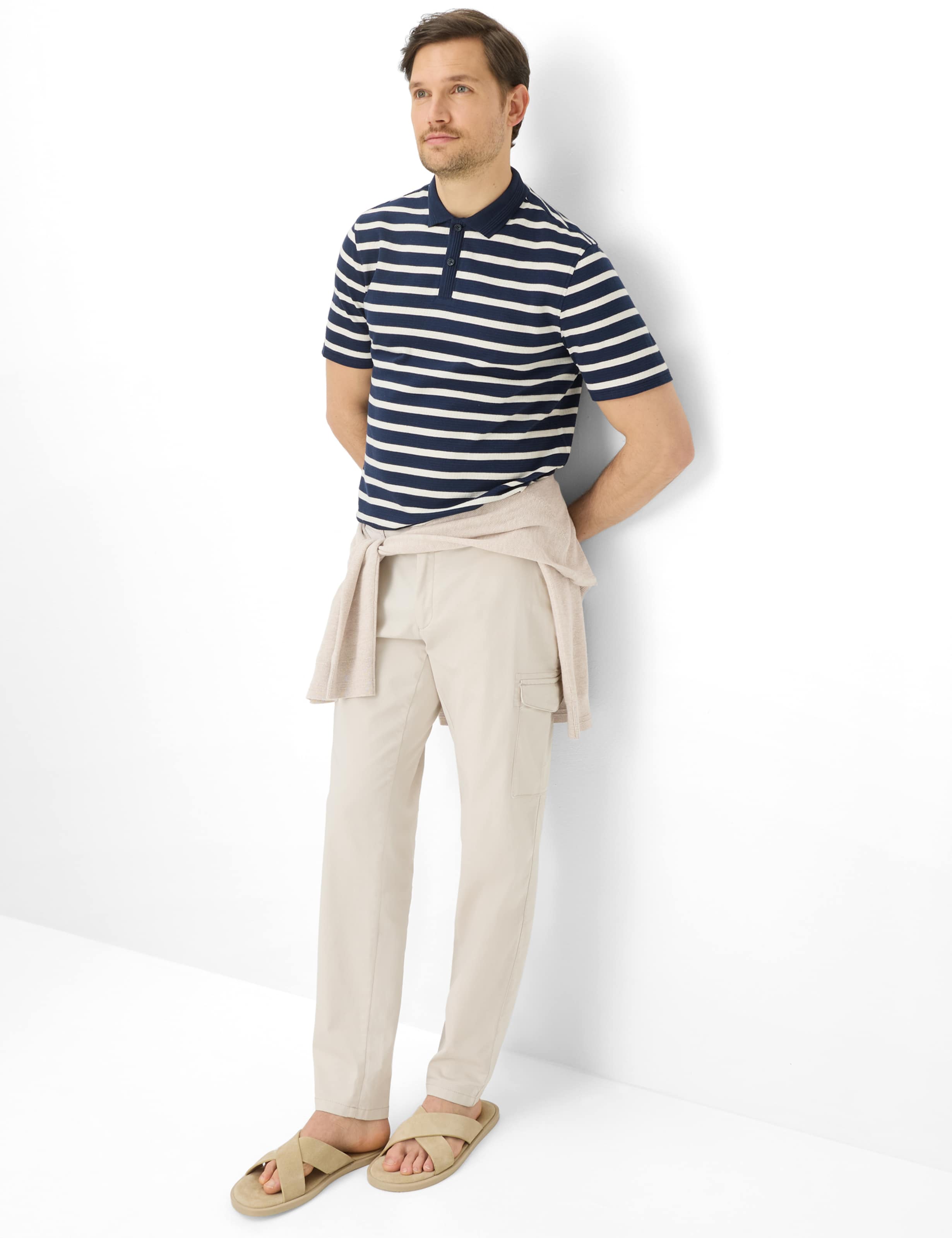 Homme Style PACO Bleu Foncé  Tenue du mannequin