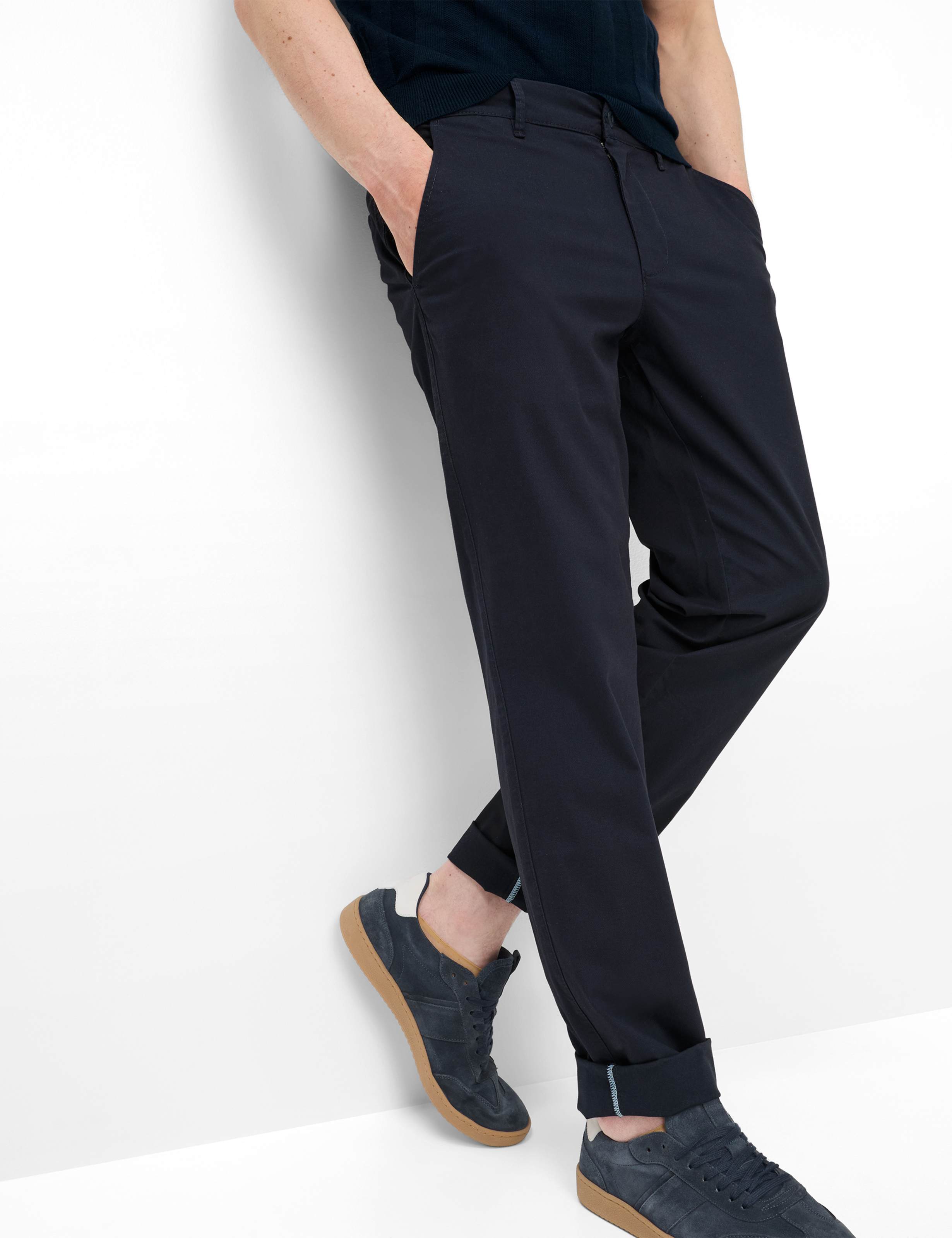 Homme Style THILO Bleu Foncé Regular Fit Détail 1