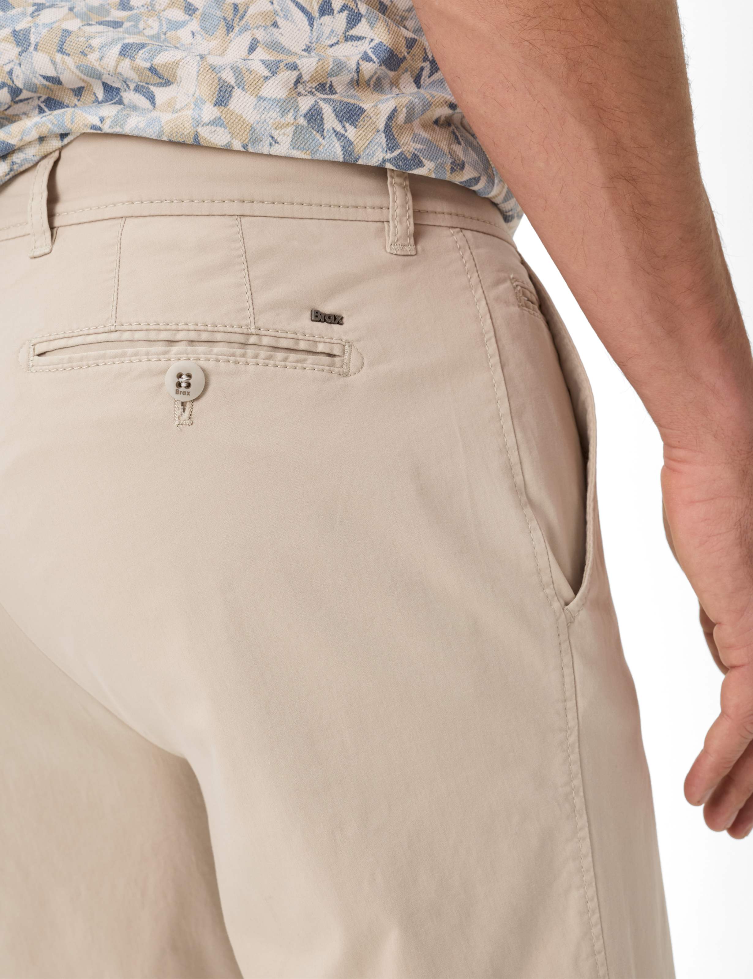 Men Style EVANS Beige Regular Fit Detail 2