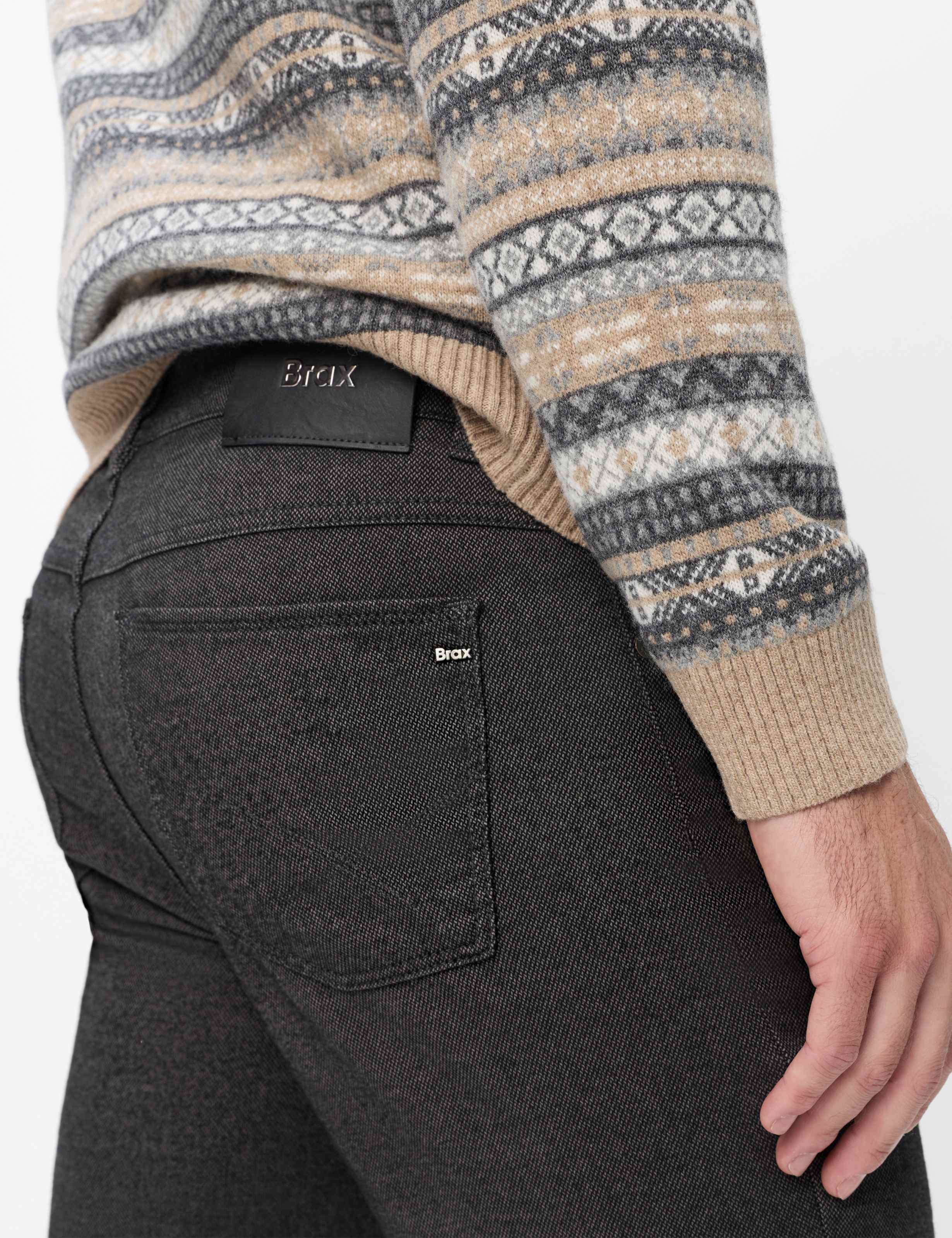 Men Style COOPER Medium Gray Regular Fit Detail 2