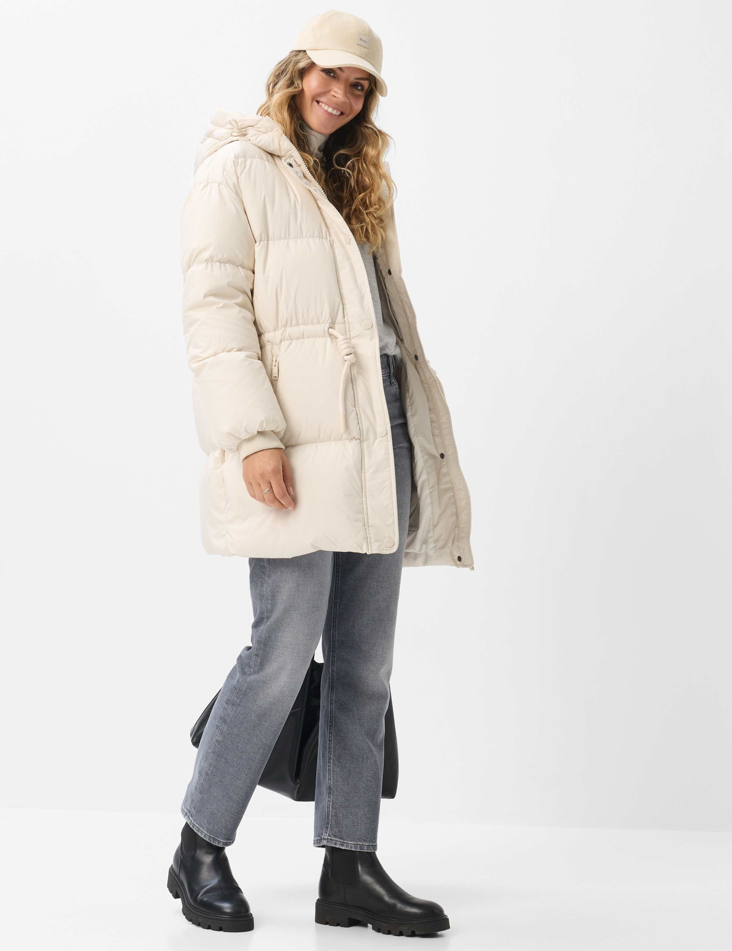 Damen Style TILDA Offwhite  Model Outfit
