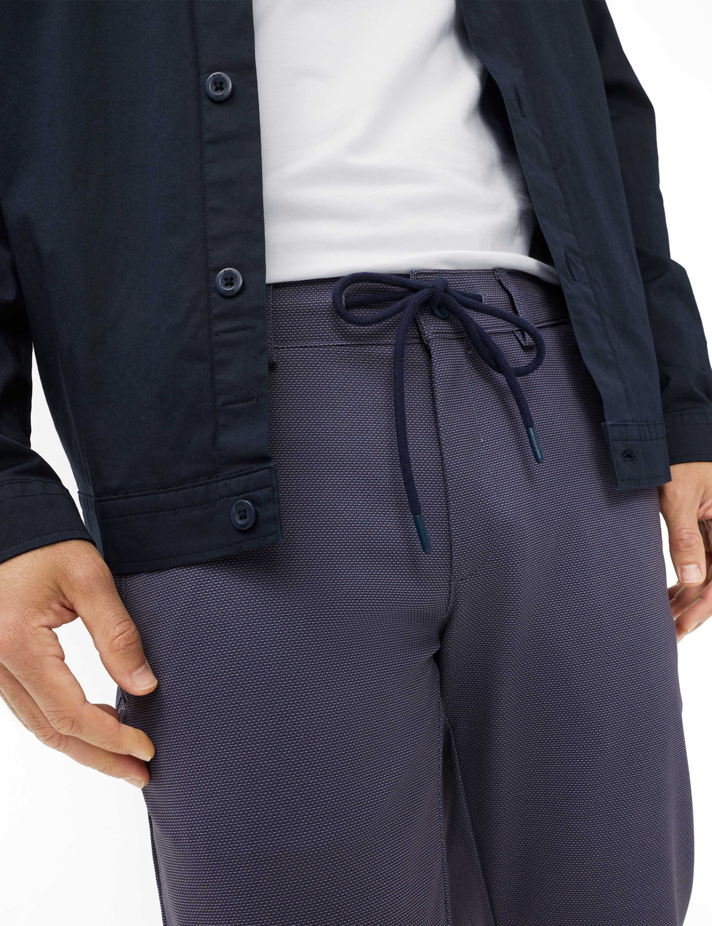 Men Style PHIL Blue Tapered Fit Detail 2