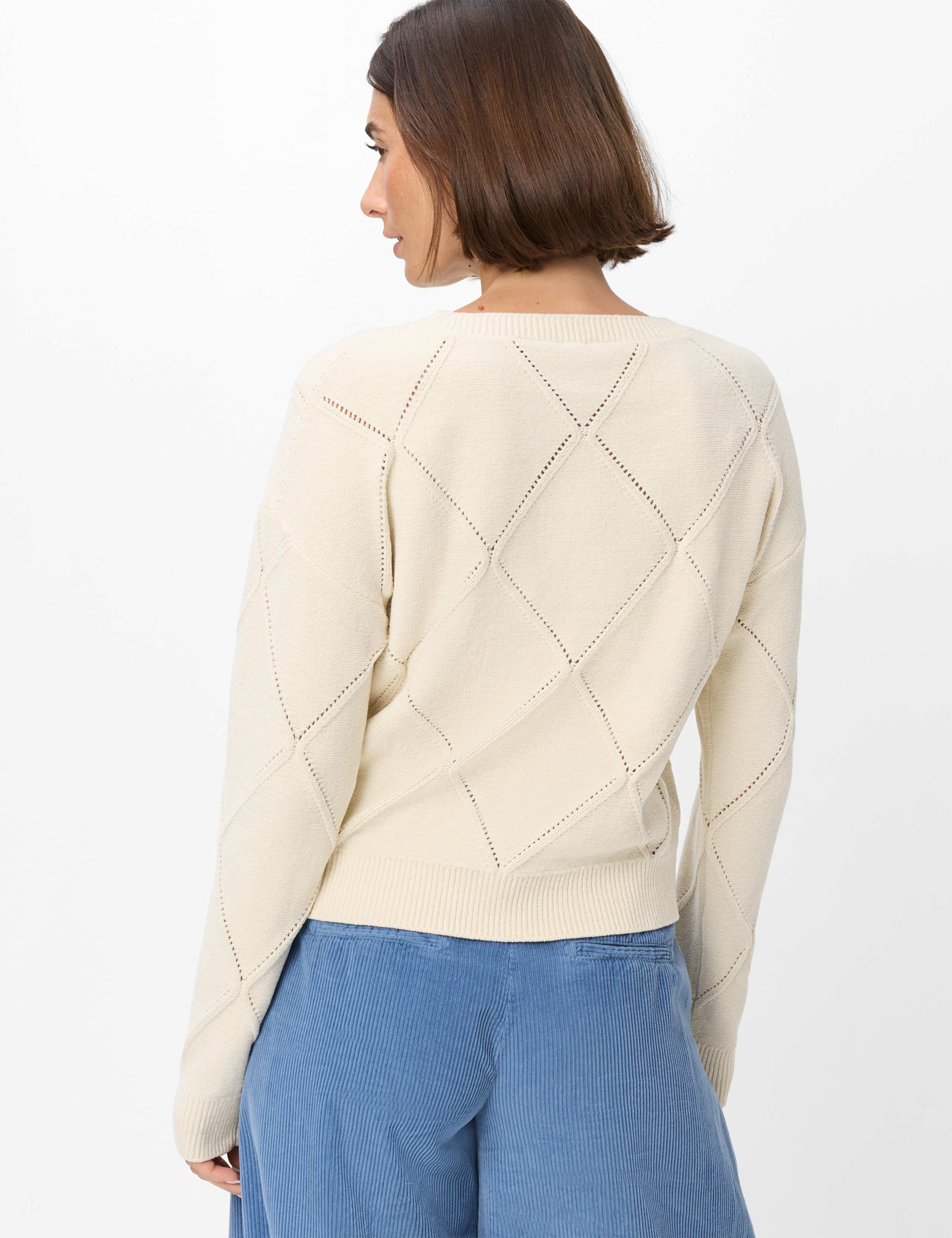 Shades of White, Women, Style LISA, MODEL_RUECK_ISHOP