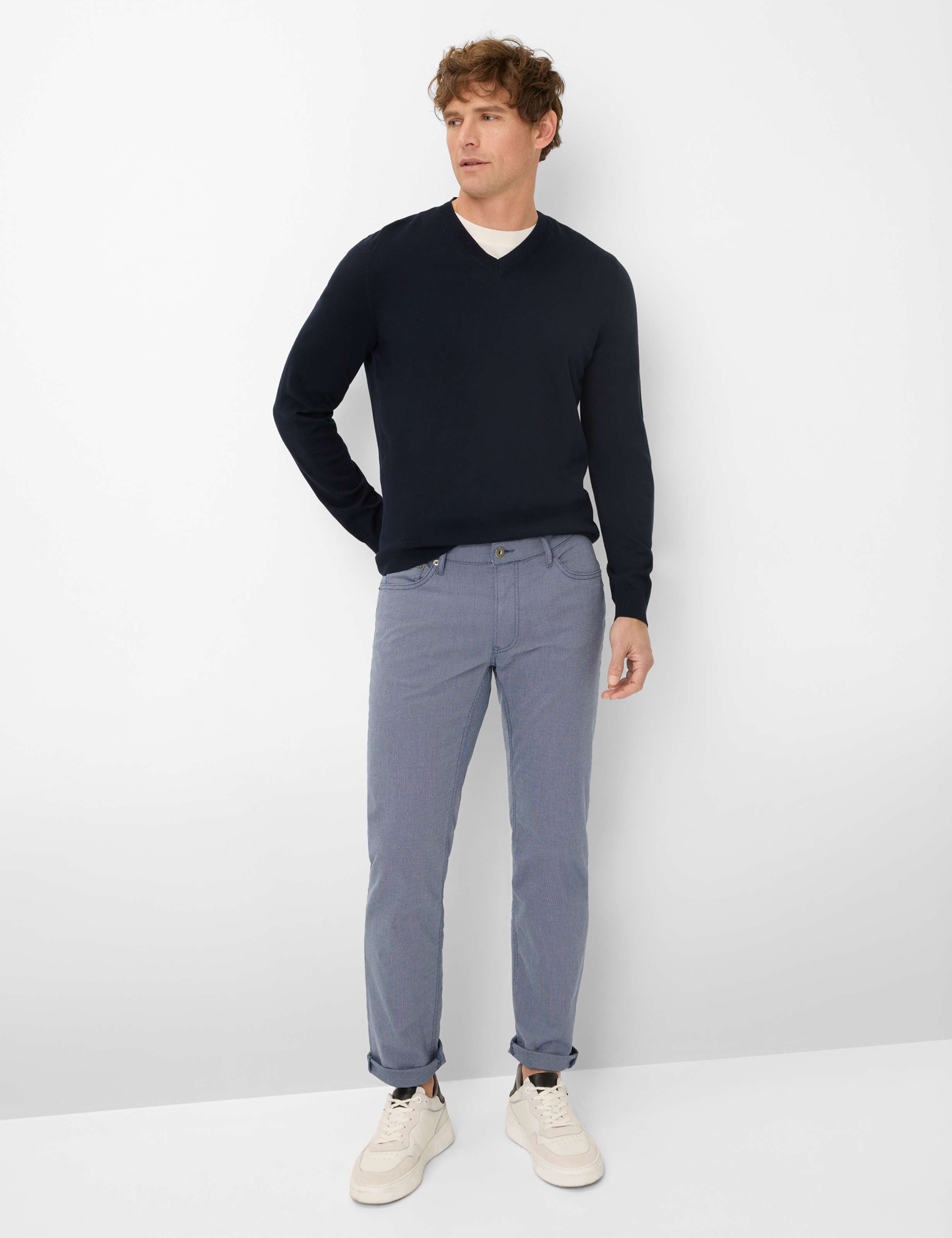 Herre Style CHUCK Blå Modern Fit Model Outfit