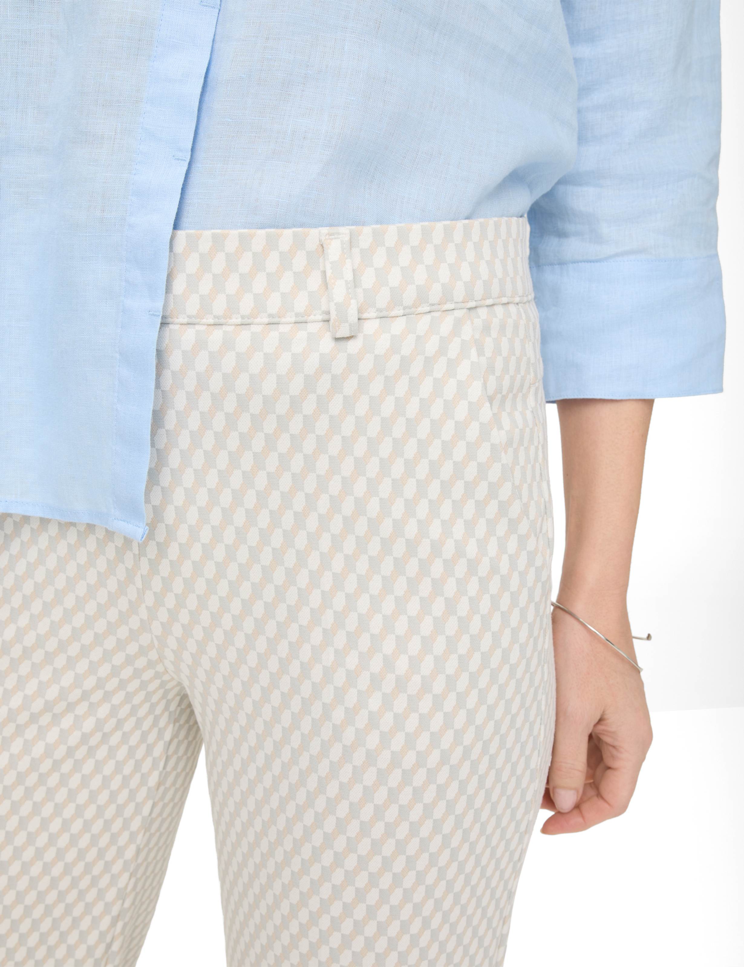 Damen Style LILLYTH FLARED Hellbeige Slim Fit Detail 2