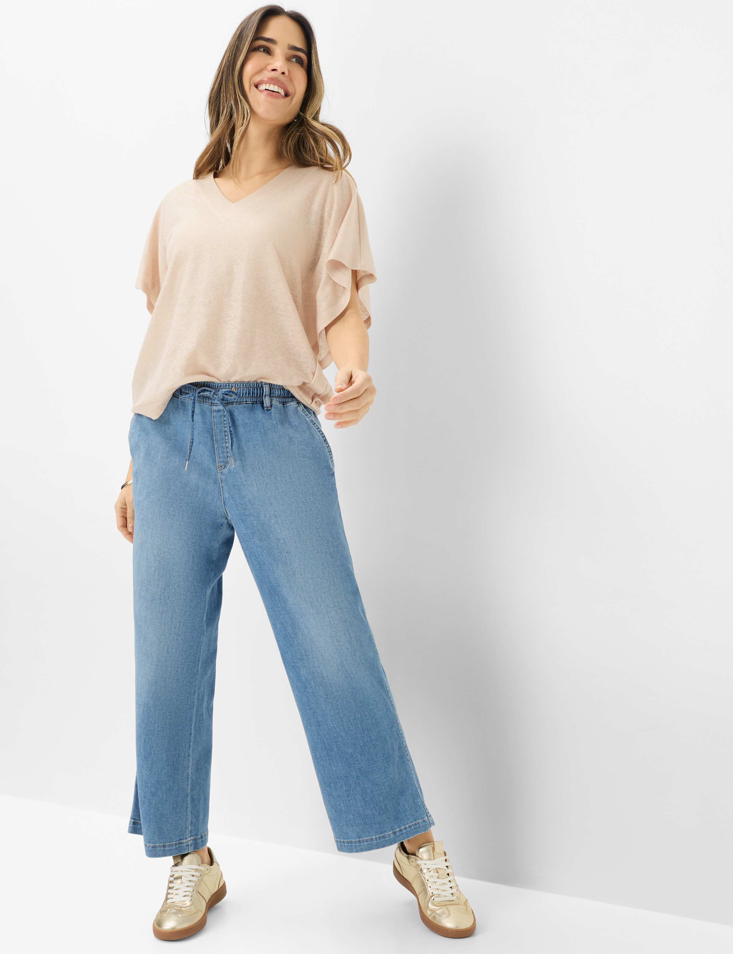Femme Style MAINE S Denim Bleu Wide Leg Tenue du mannequin