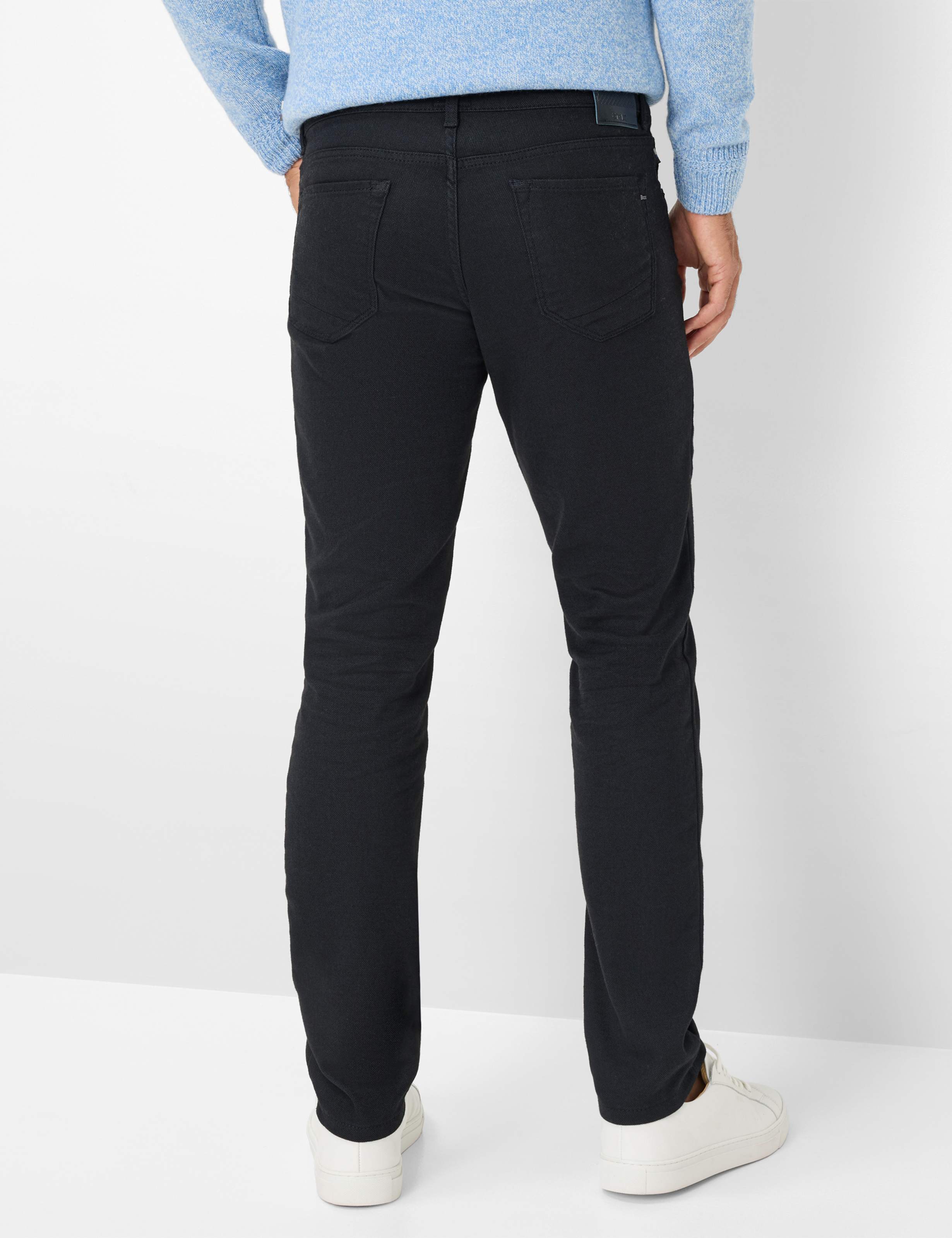 Heren Style CHUCK Donkerblauw Modern Fit Model achterkant