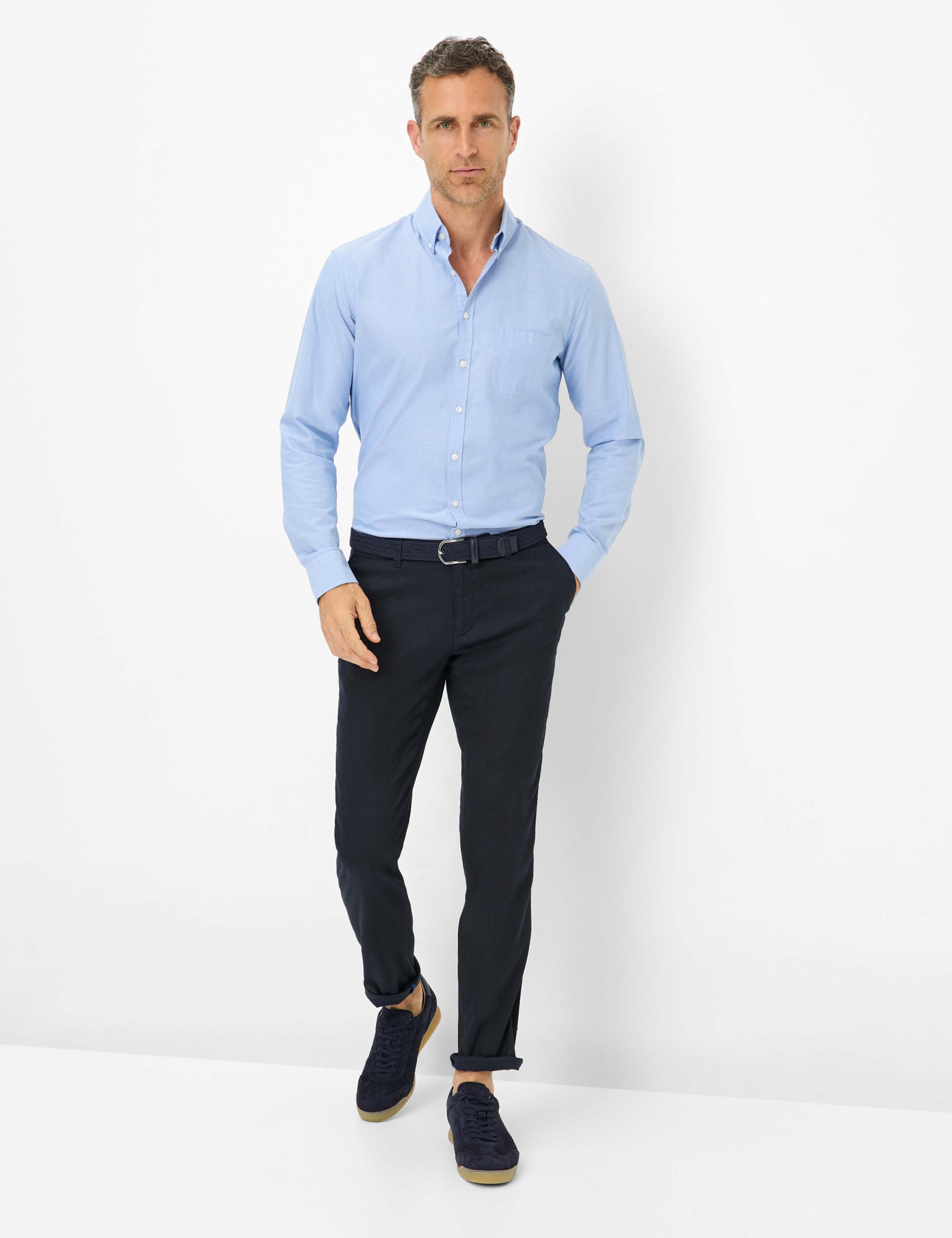 Herren Style FABIO IN Dunkelblau Modern Fit Model Outfit