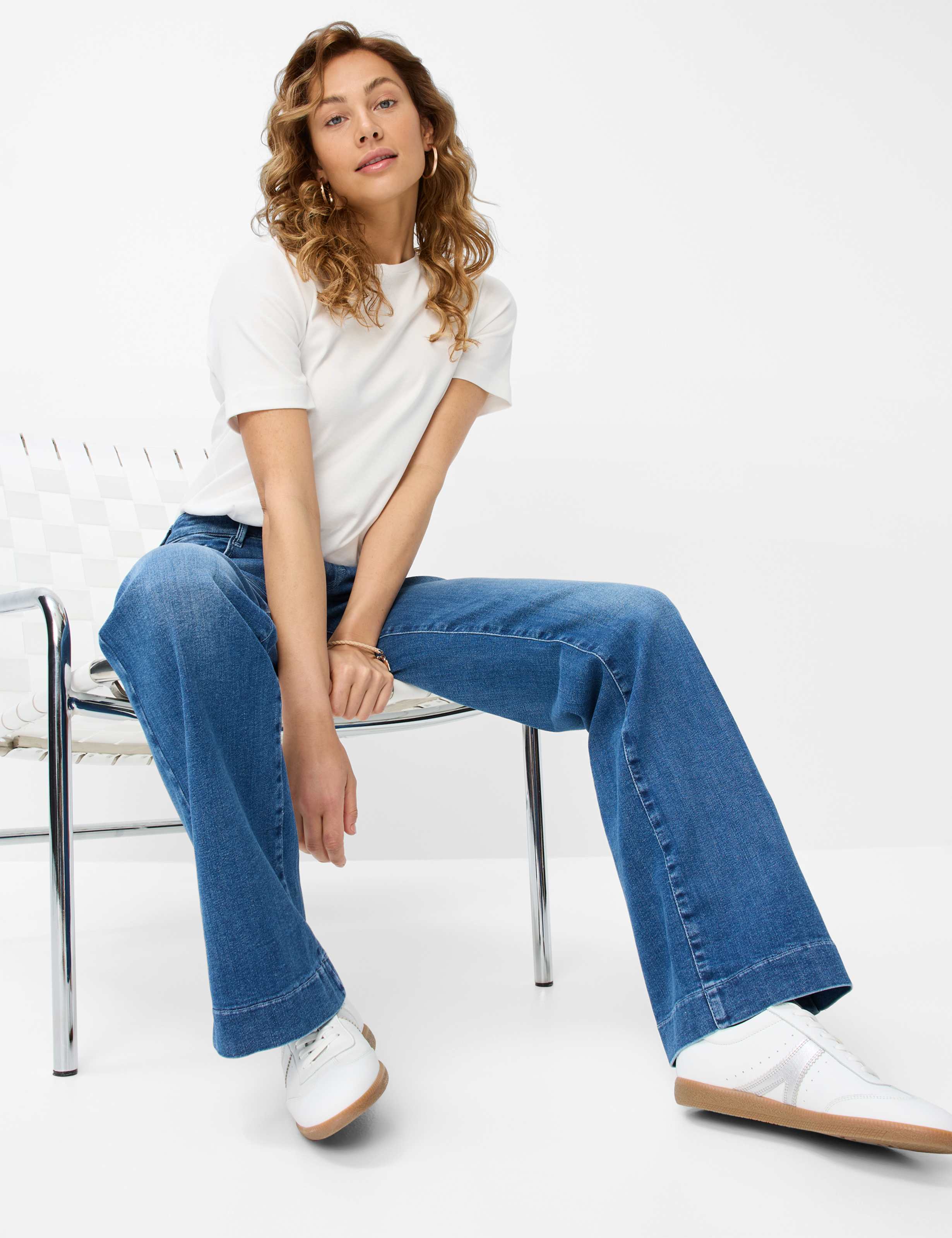 Women Style MAINE Denim Blue Wide Leg Detail 1