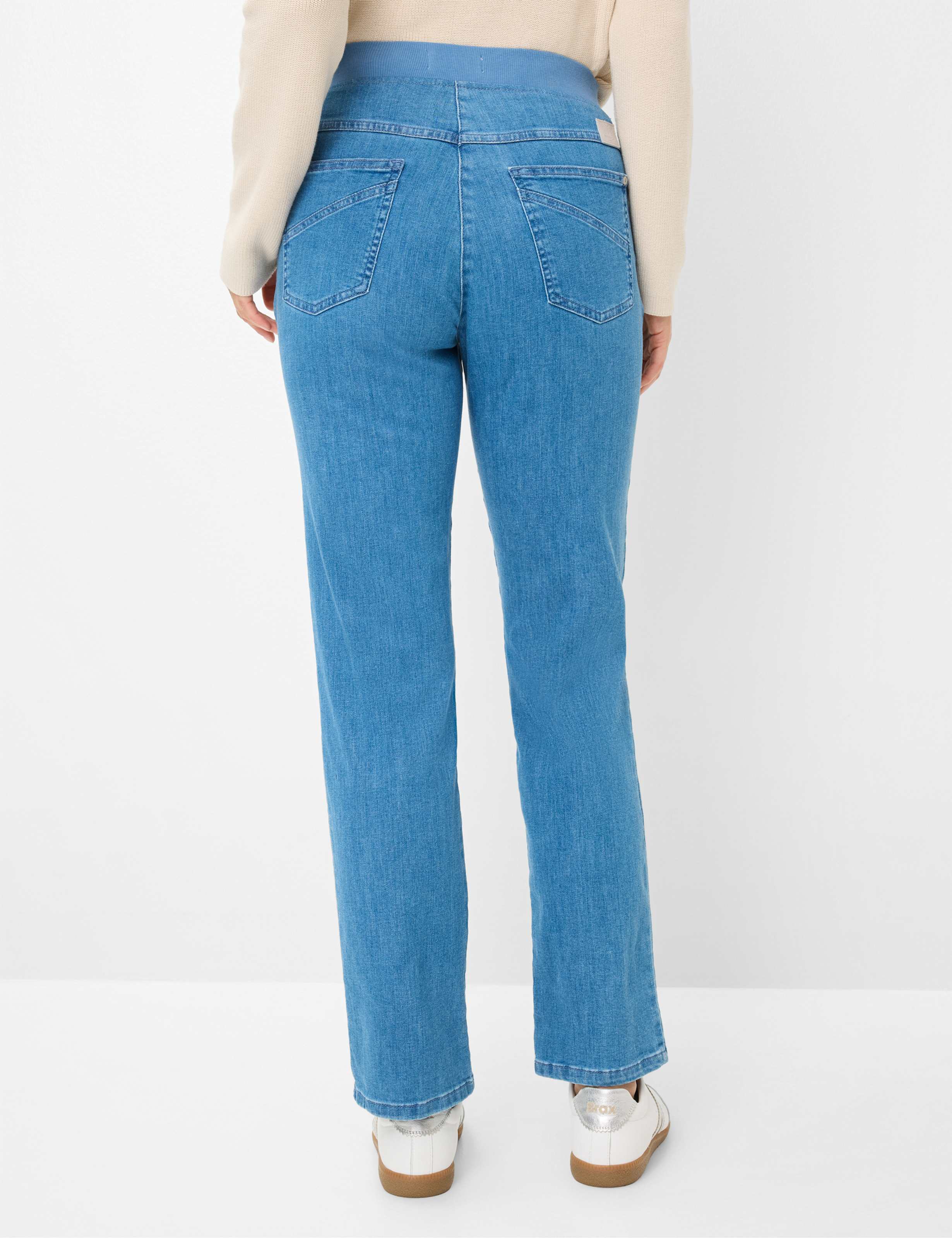 Damen Style CARINA Denim Hellblau Comfort Plus Fit Model Rueck