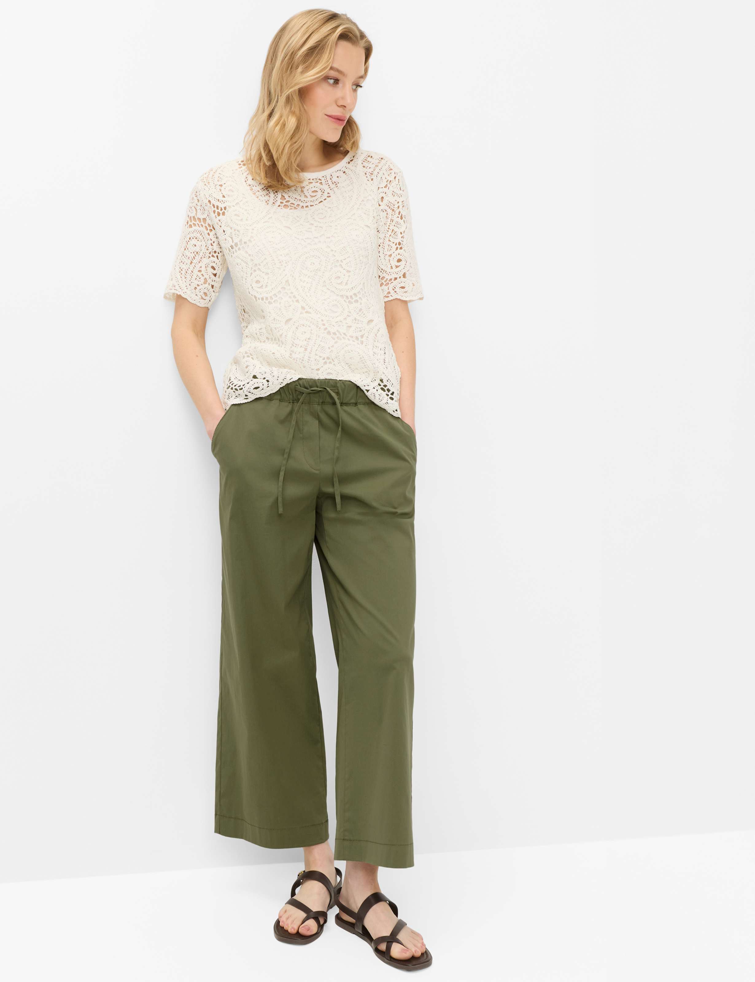 Dames Style MAINE S Groen - Olijf Wide Leg Model outfit