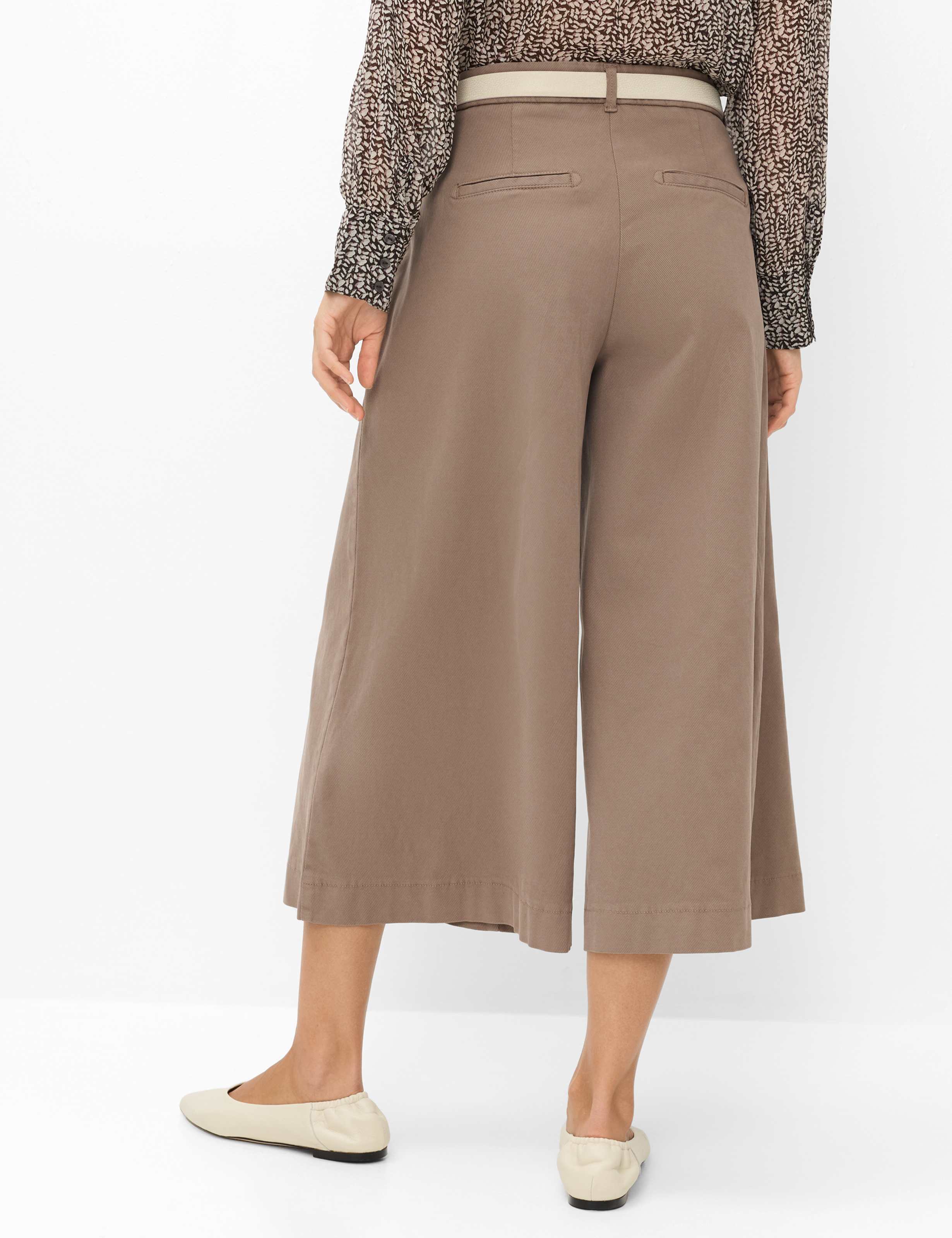 Shades of Brown, Women, Style MELLI S, MODEL_RUECK_ISHOP