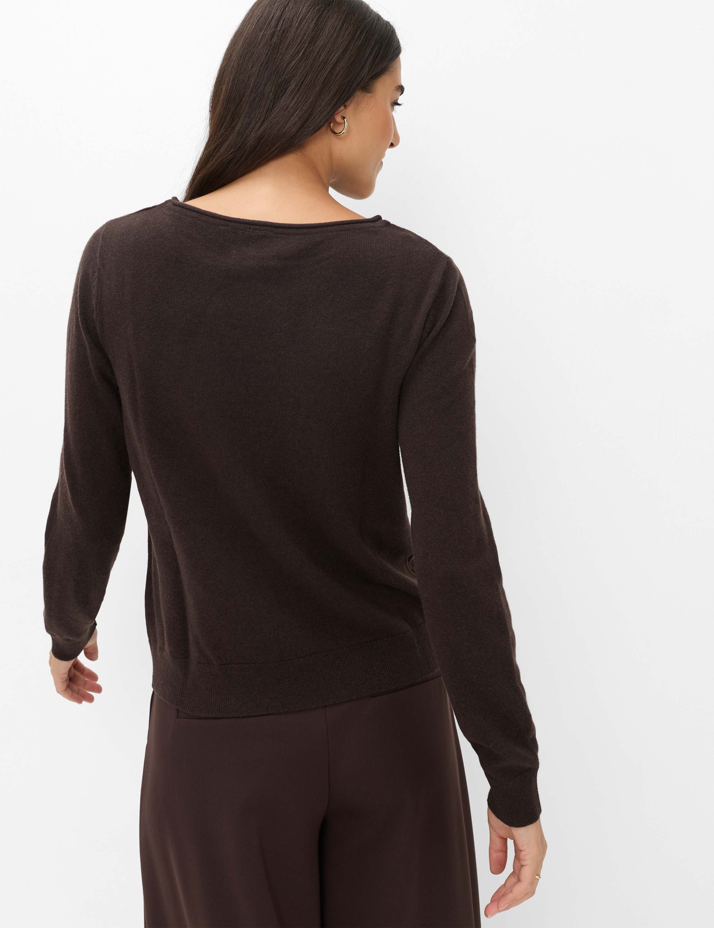 Damen Style LISA Dunkelbraun  Model Rueck