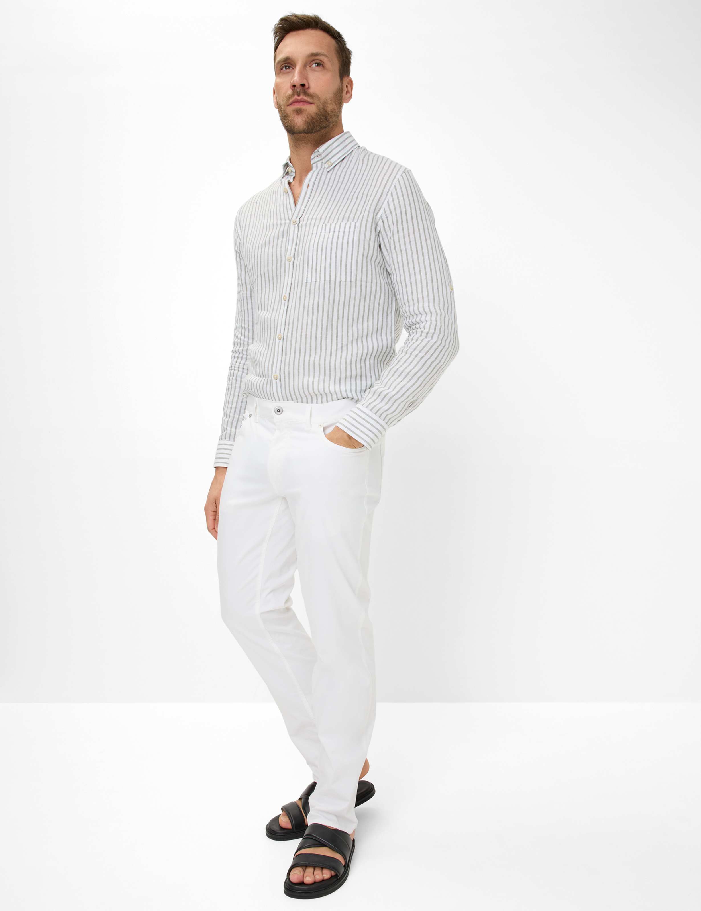 Men Style COOPER White Regular Fit Model Outfit