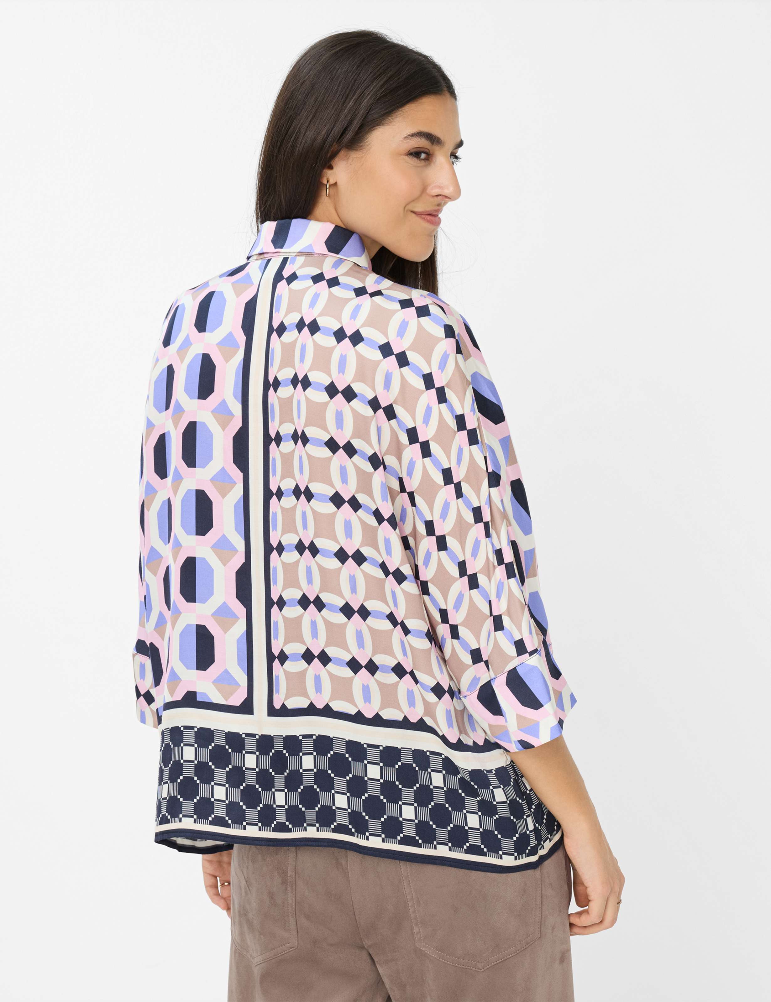 Dame Style VIV PATCH Mørkeblå  Model ryg