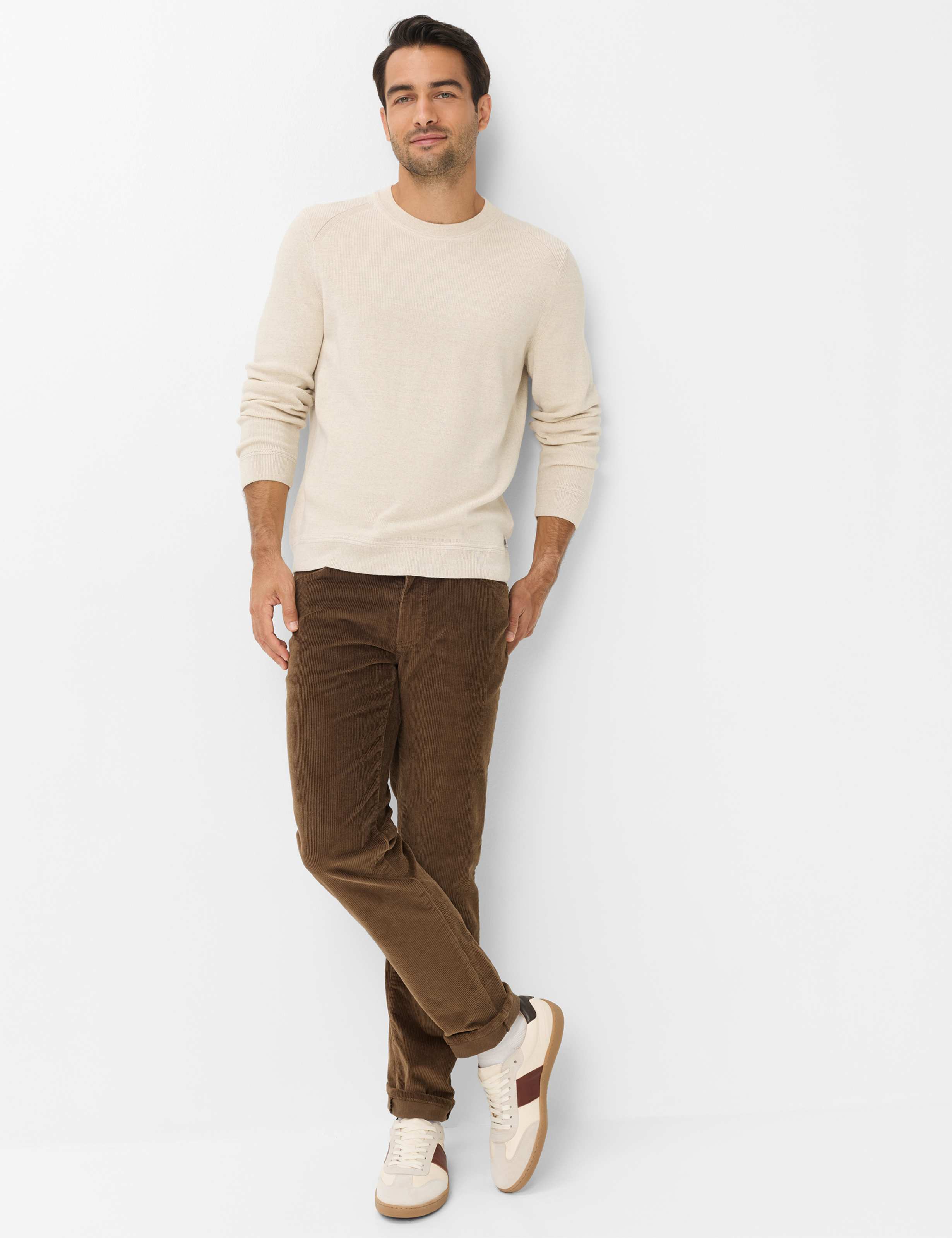 Herre Style CADIZ Brun Straight Fit Model Outfit