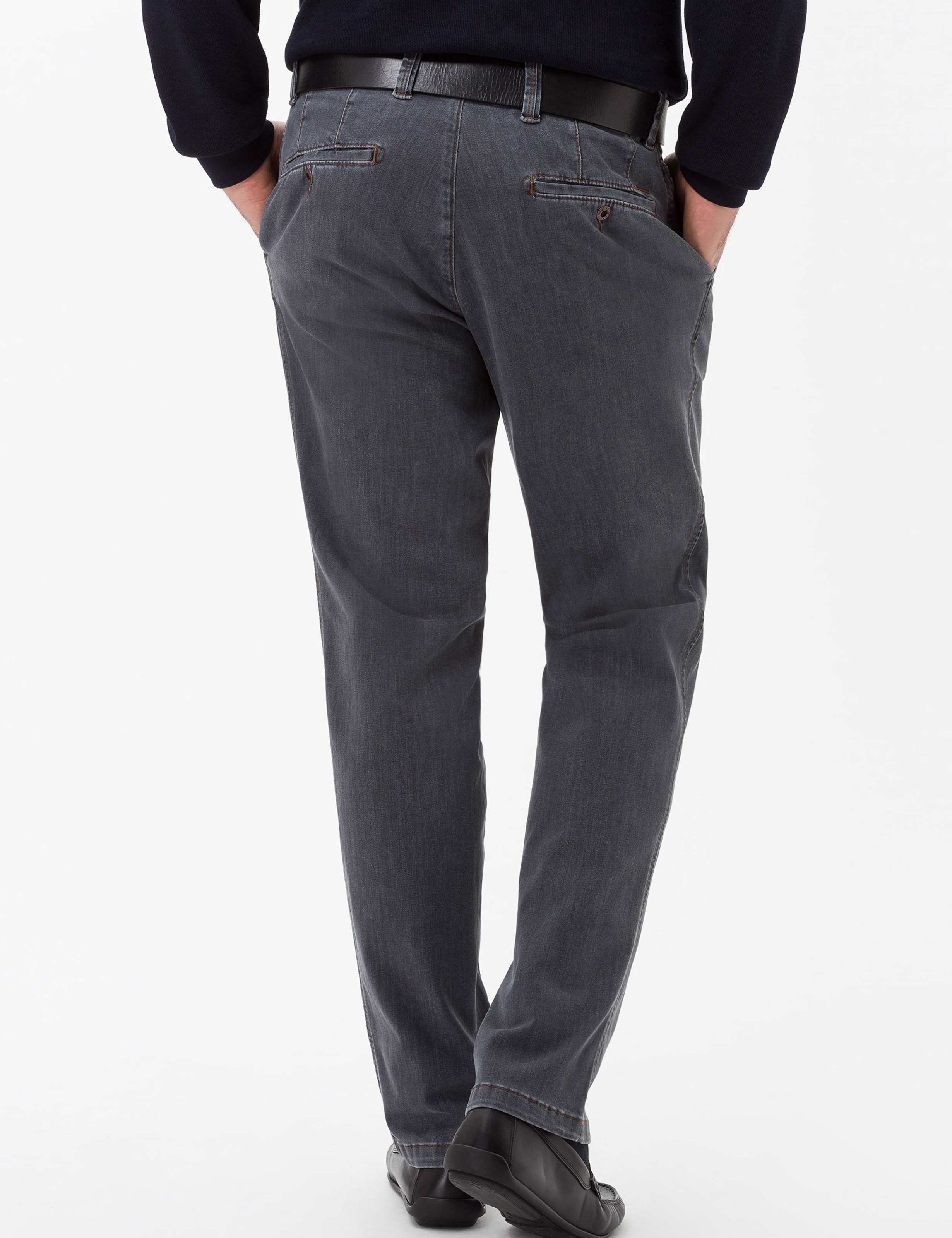Men Style JIM Denim Medium Gray Regular Fit Model Outfit