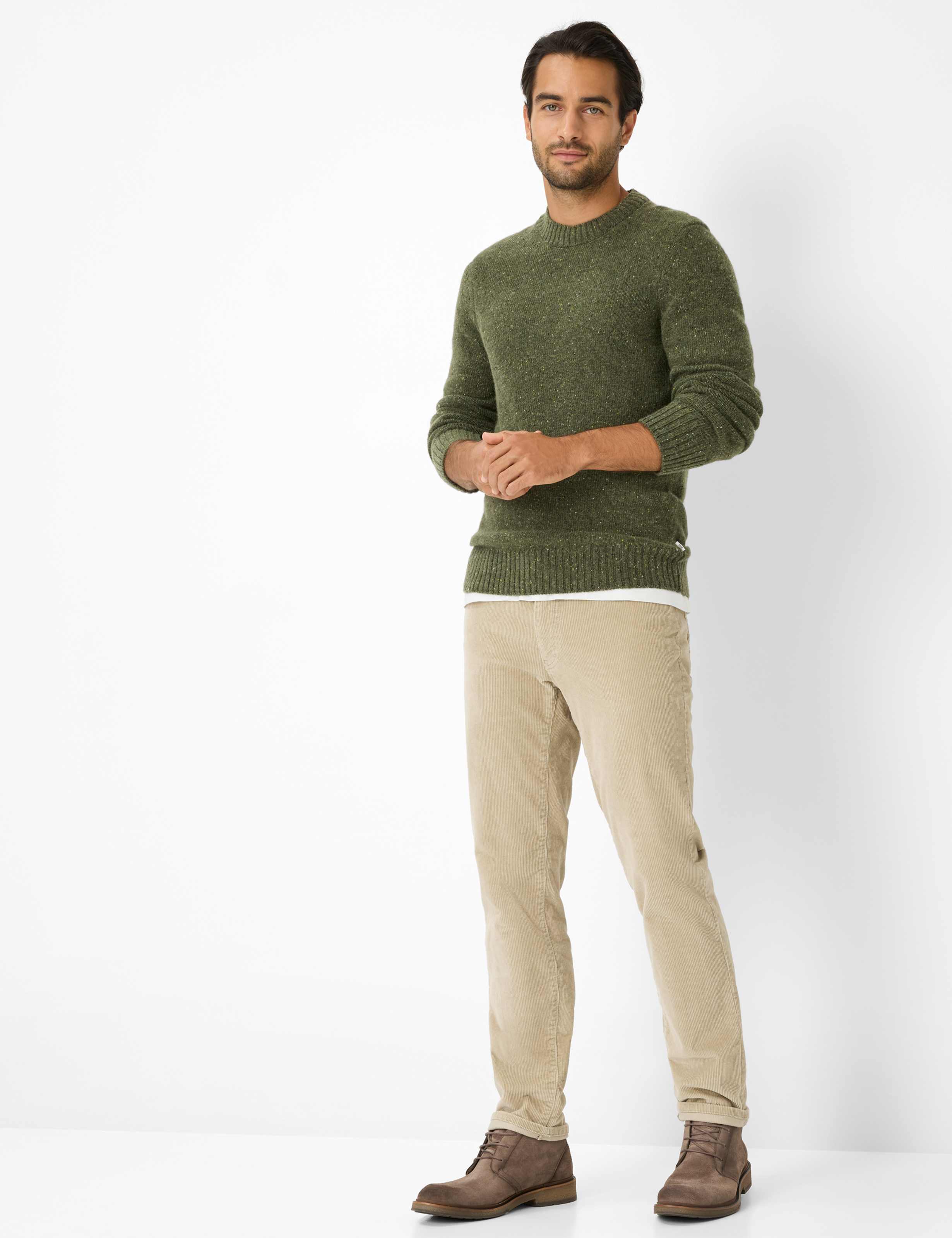 Homme Style BUDDY Vert - Olive  Tenue du mannequin