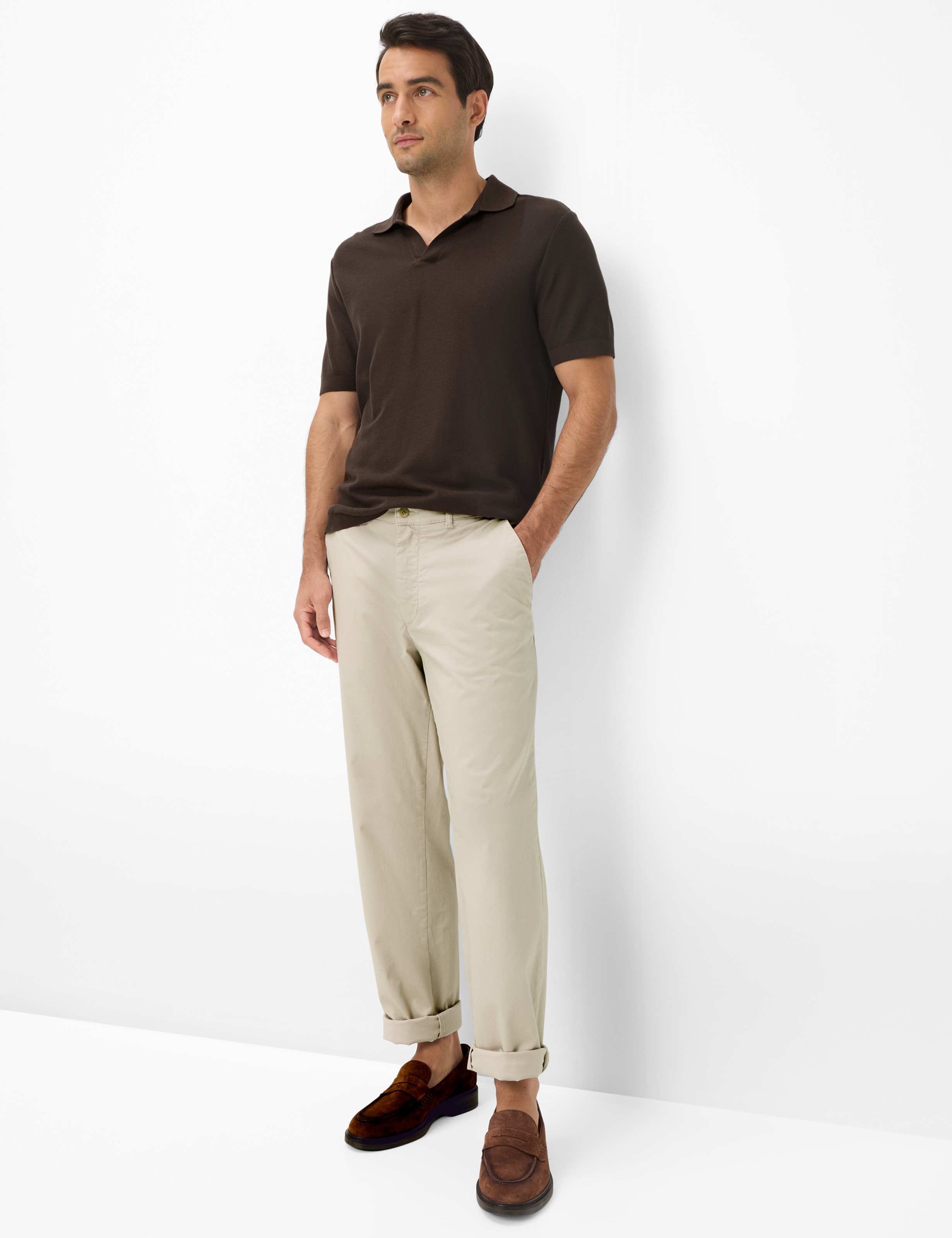 Homme Style PEPE Beige Straight Fit Tenue du mannequin