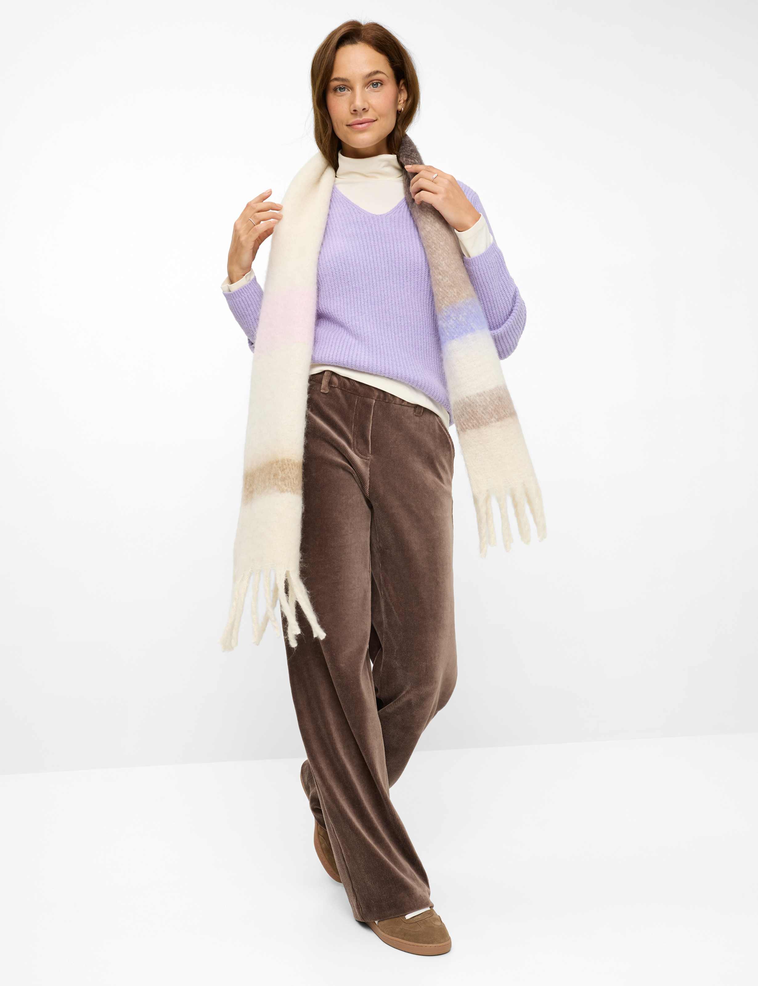 Damen Style MAINE Dunkelbraun Wide Leg Model Outfit