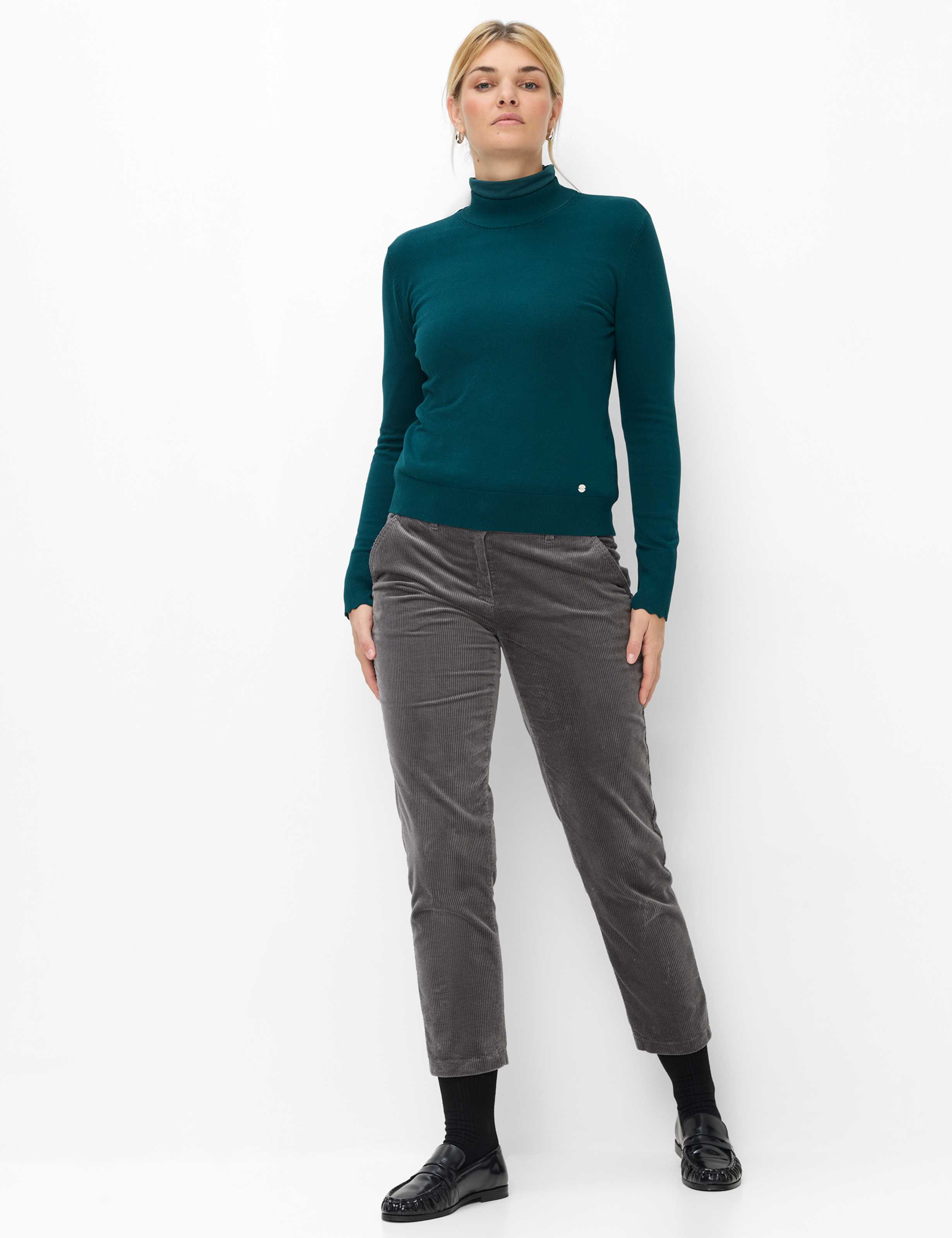 Femme Style LEA Vert  Tenue du mannequin