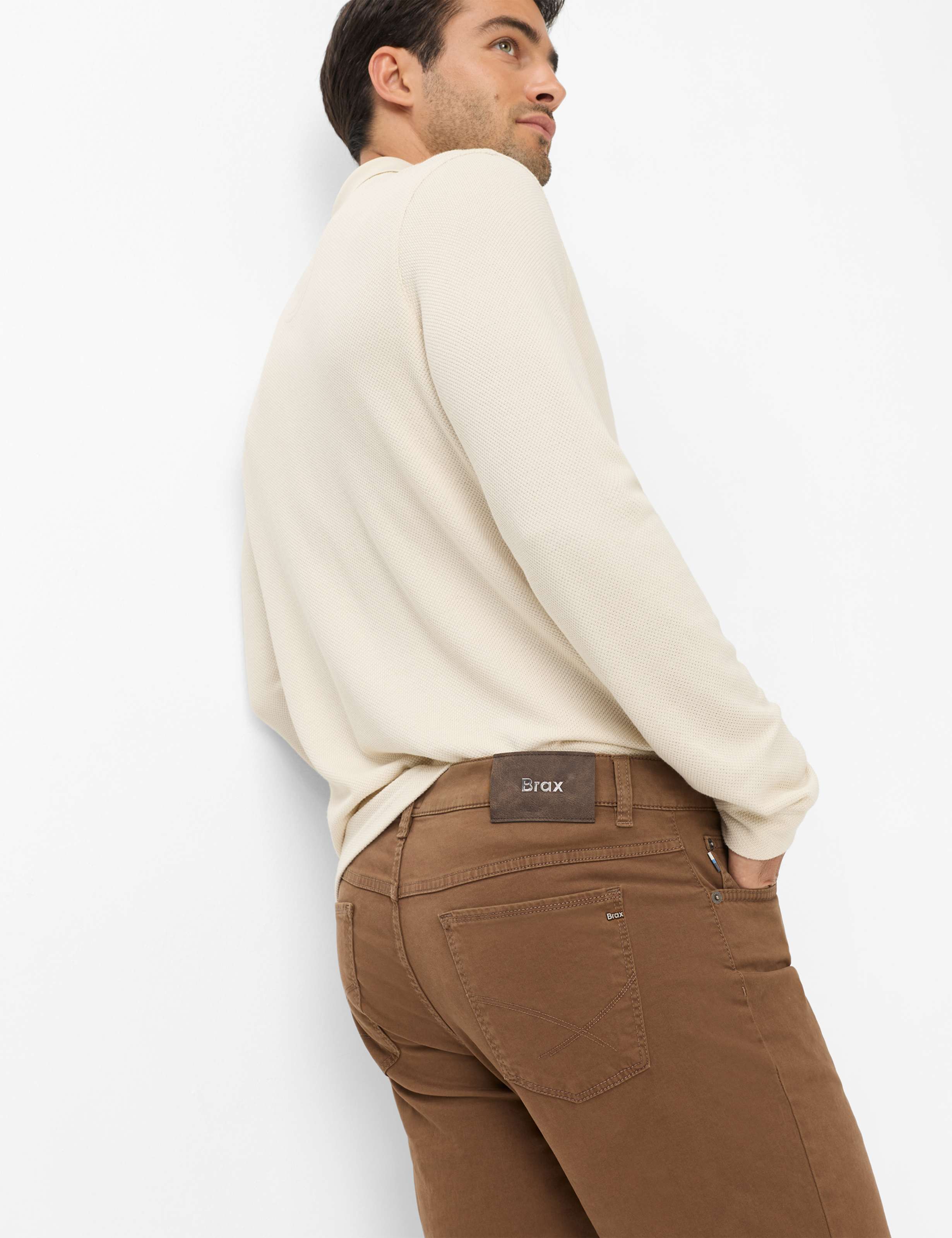 Herren Style COOPER Braun Regular Fit Detail 1