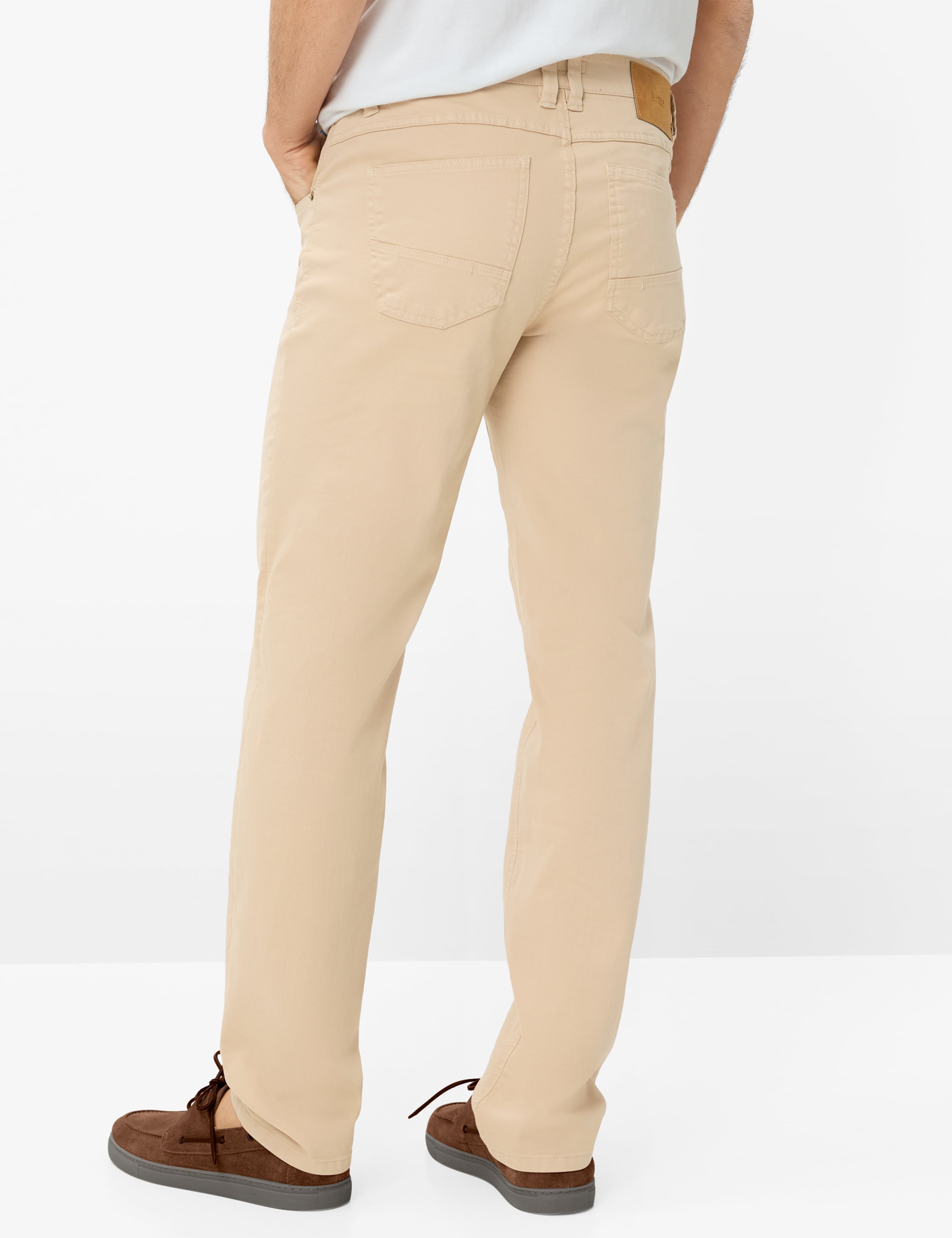 Shades of Beige, Men, Style LUKE, MODEL_RUECK_ISHOP