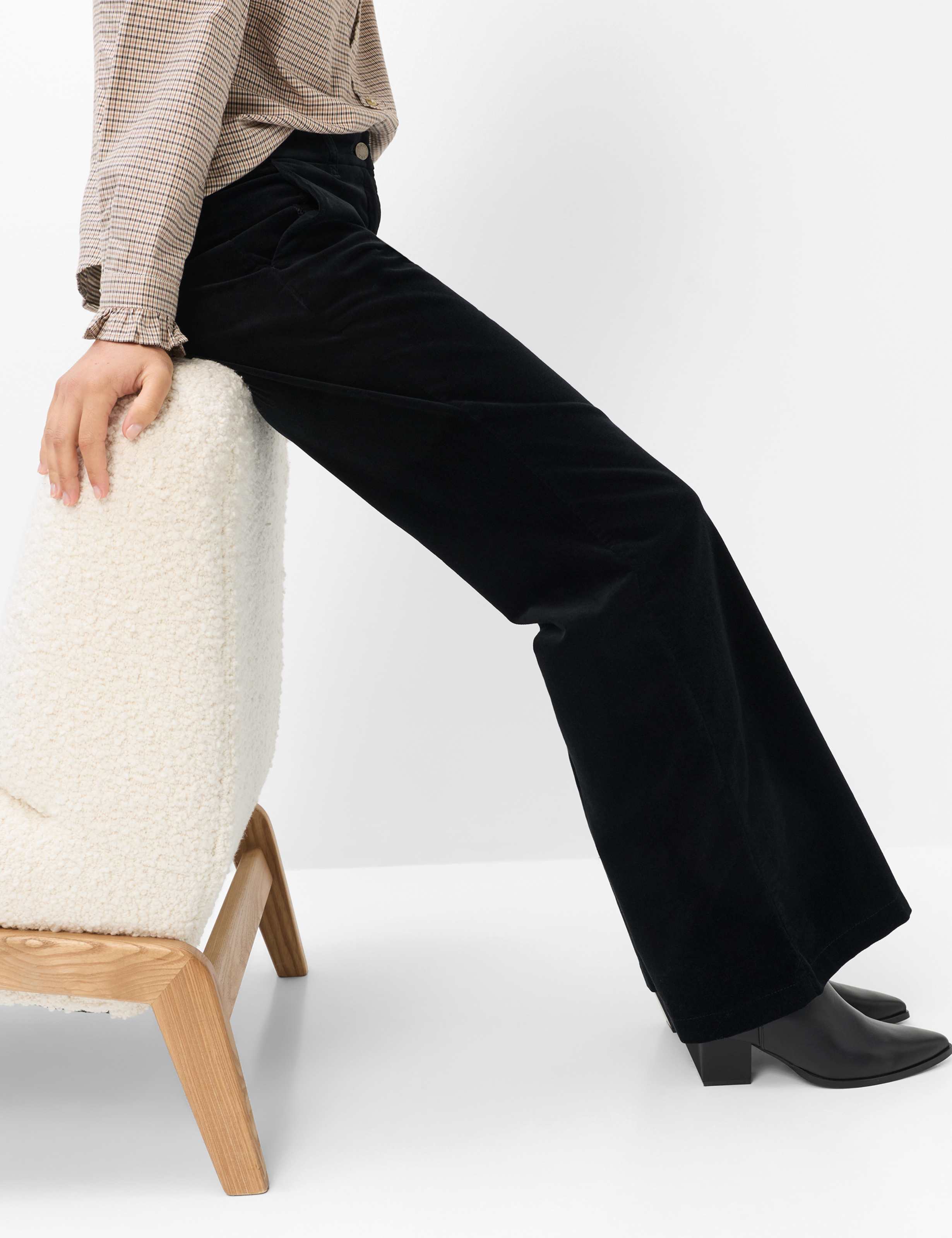 Women Style MAINE Black Wide Leg Detail 1