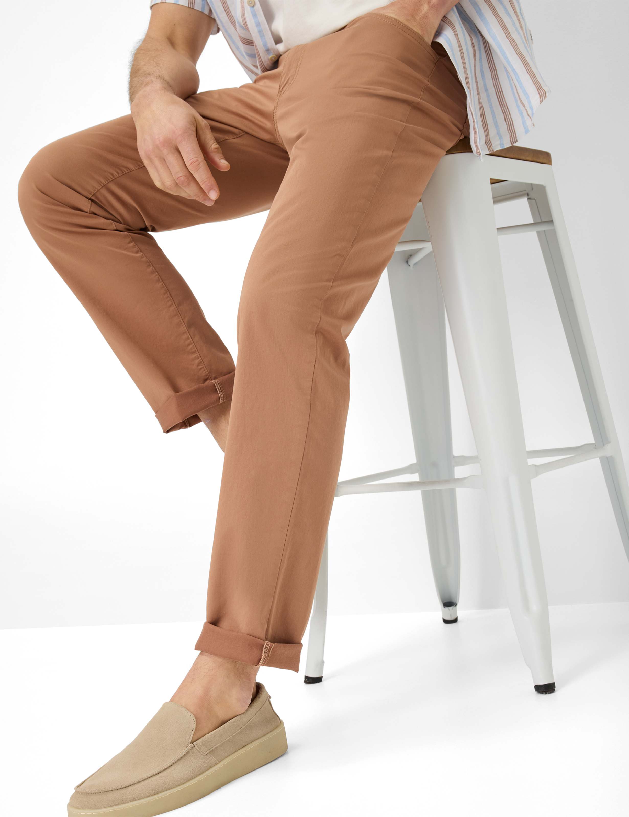 Herren Style CADIZ Braun Straight Fit Detail 1