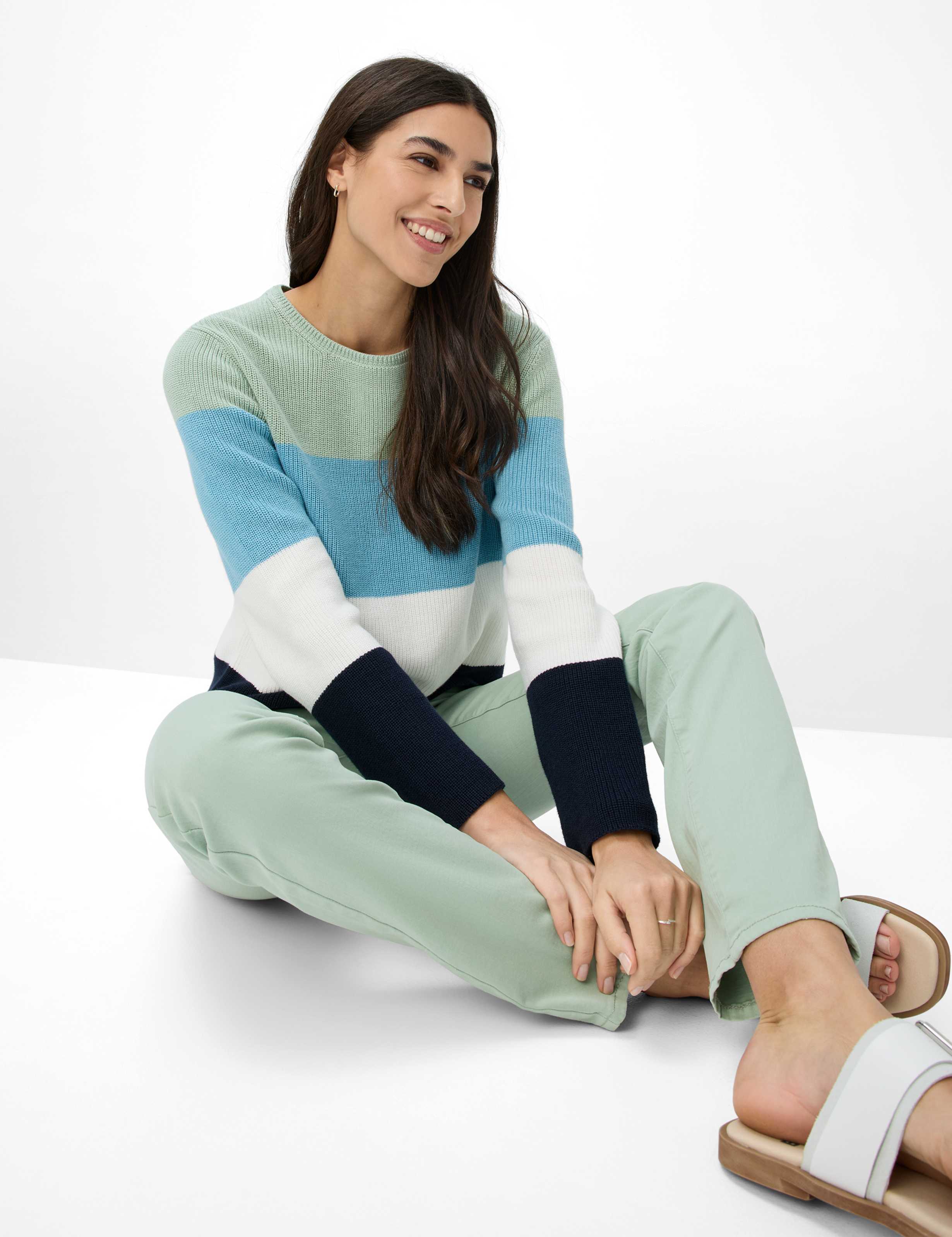 Femme Style MARY Denim Vert Clair Regular Fit Détail 1