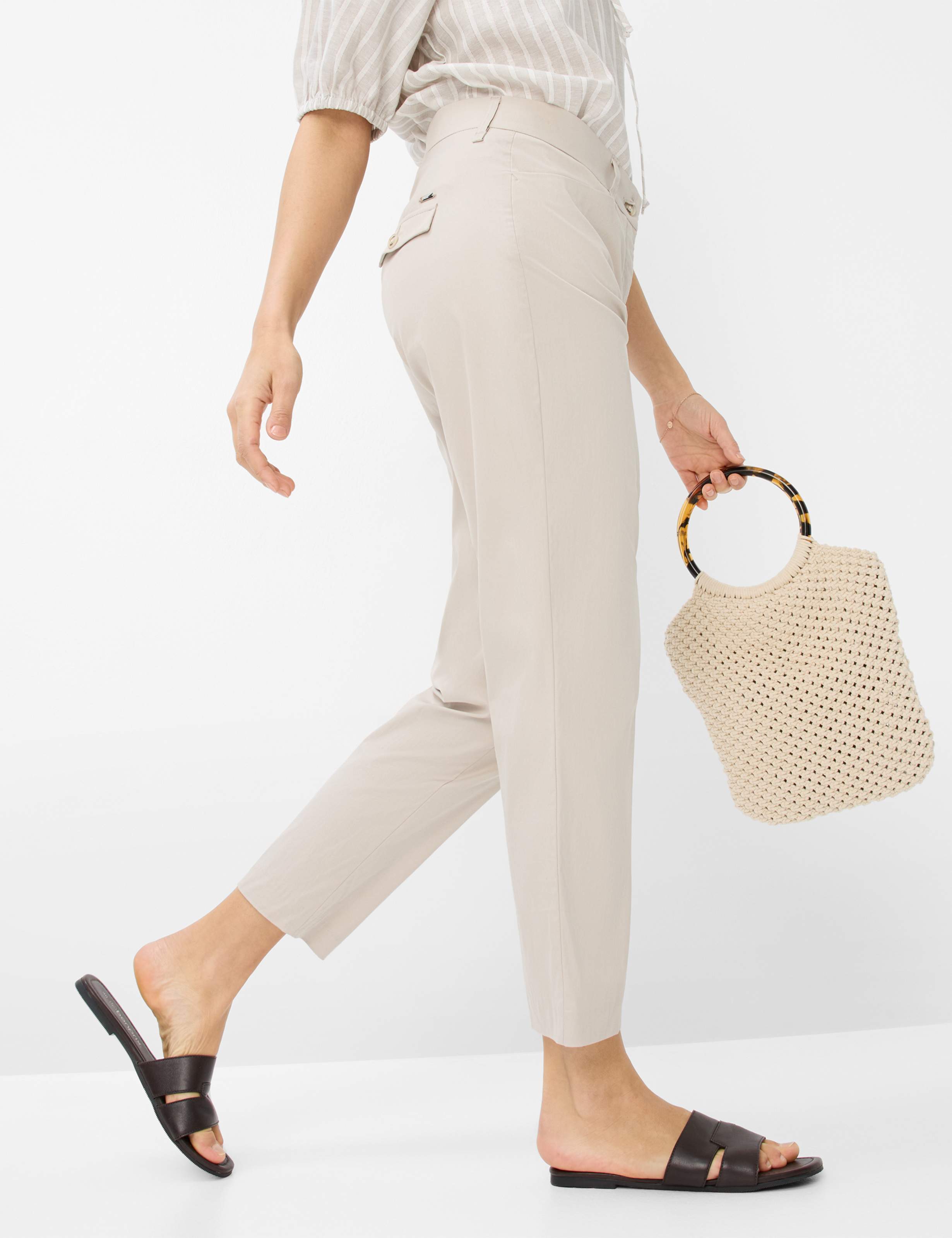 Damen Style MARA S Hellbeige Regular Fit Detail 1