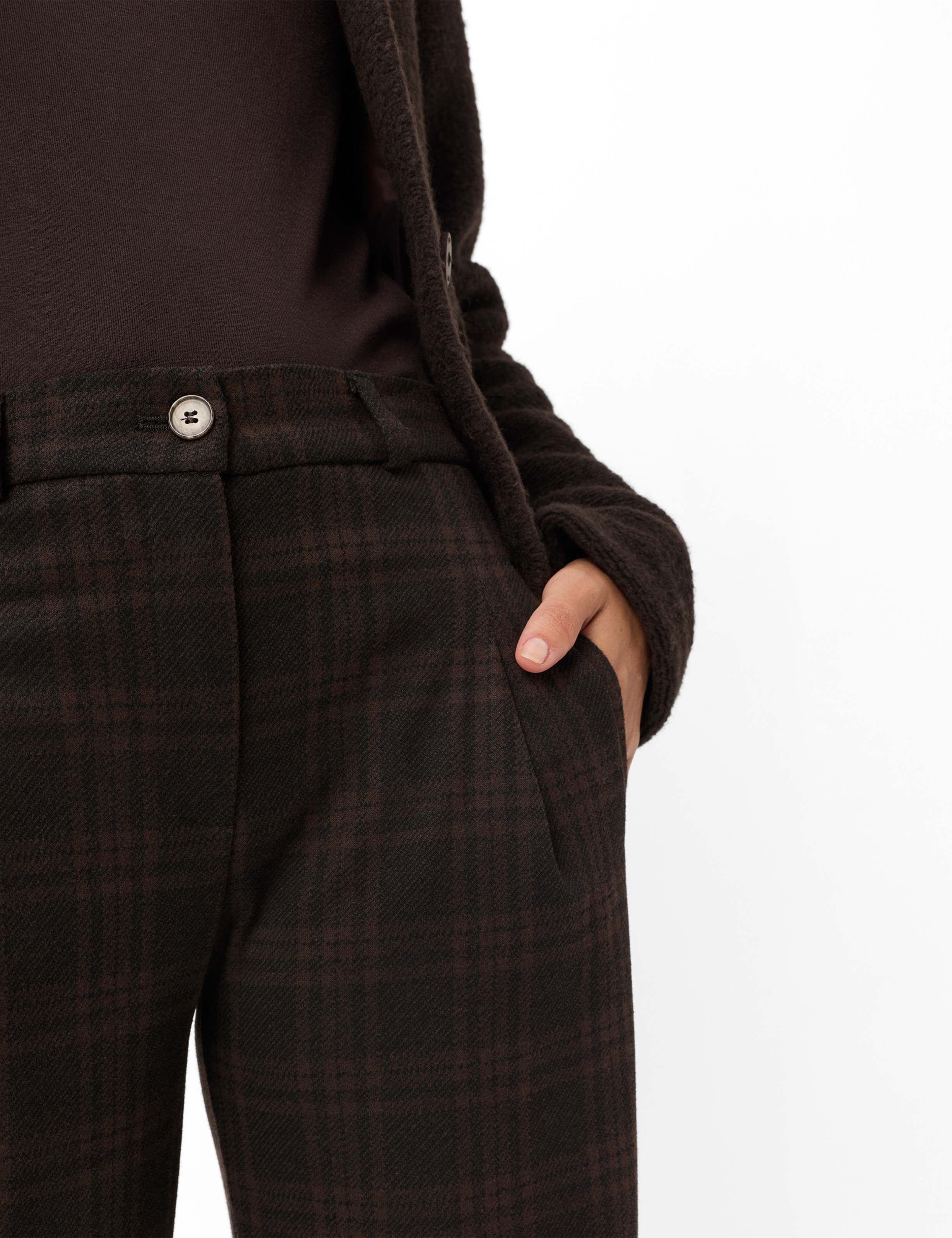Femme Style PEGGY FLARED Marron Foncé Slim Fit Détail 2