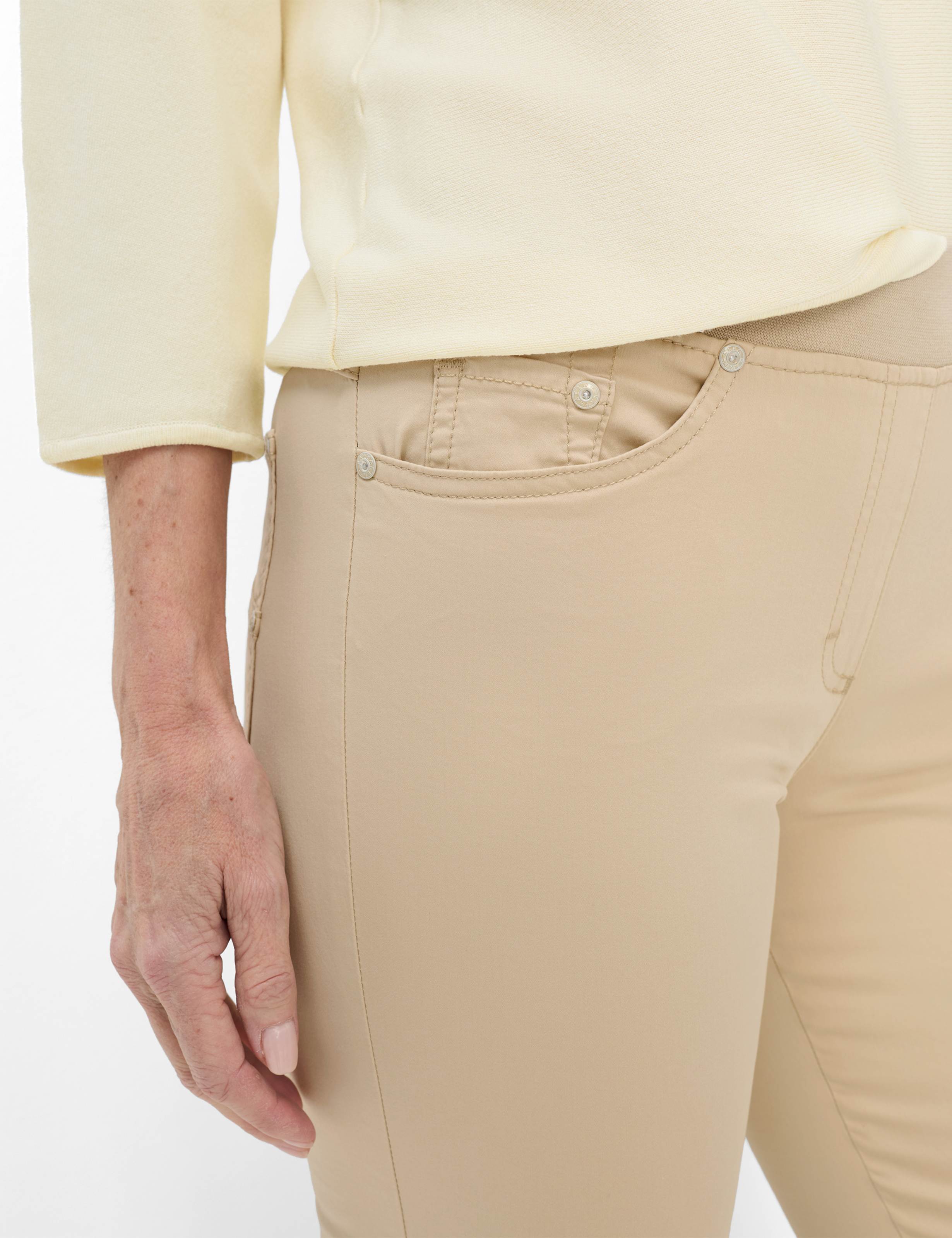 Femme Style PAMINA CAPRI Beige Slim Fit Détail 2