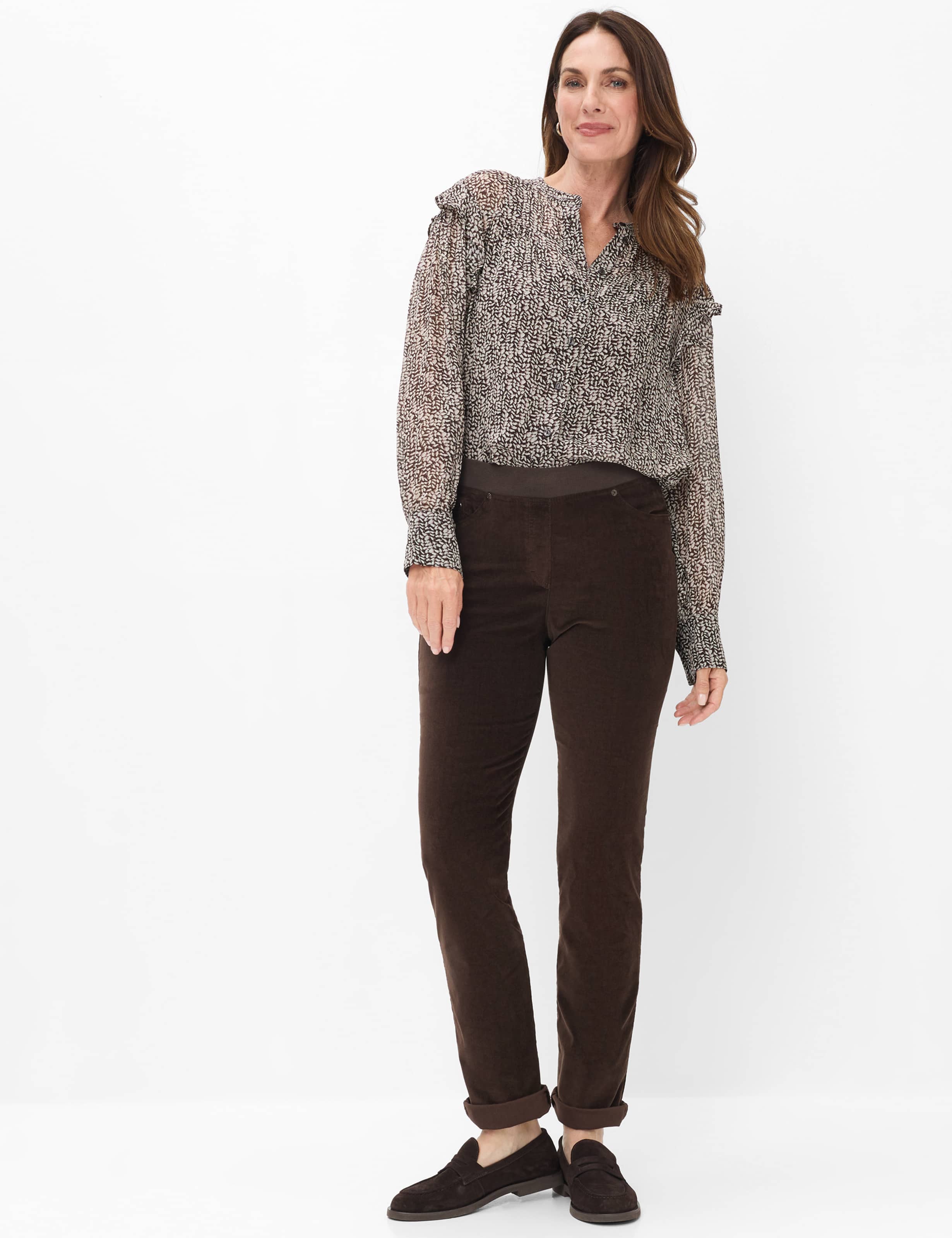 Women Style PAMINA Dark Brown Slim fit Model Outfit