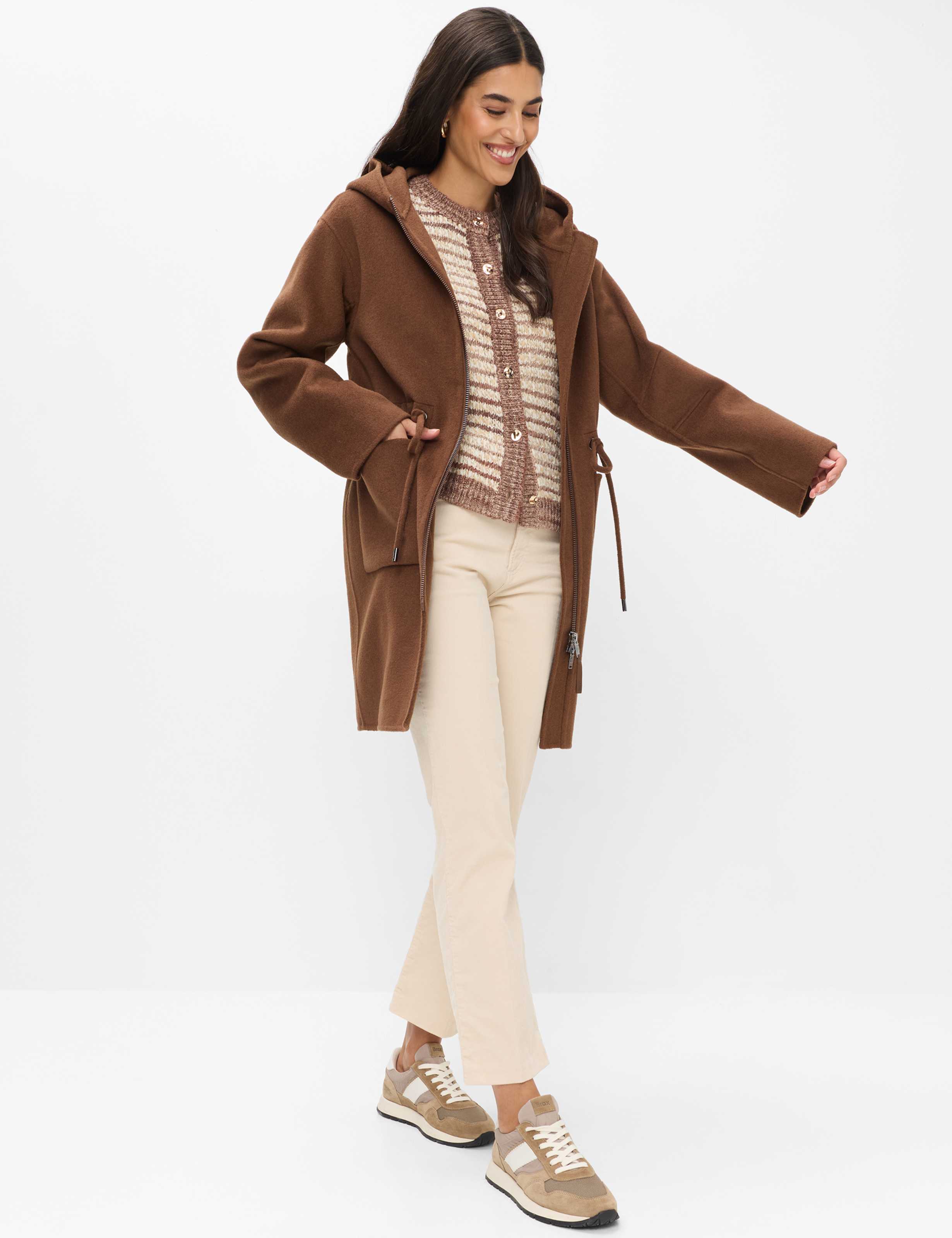 Dame Style HOPE Brun  Model Outfit