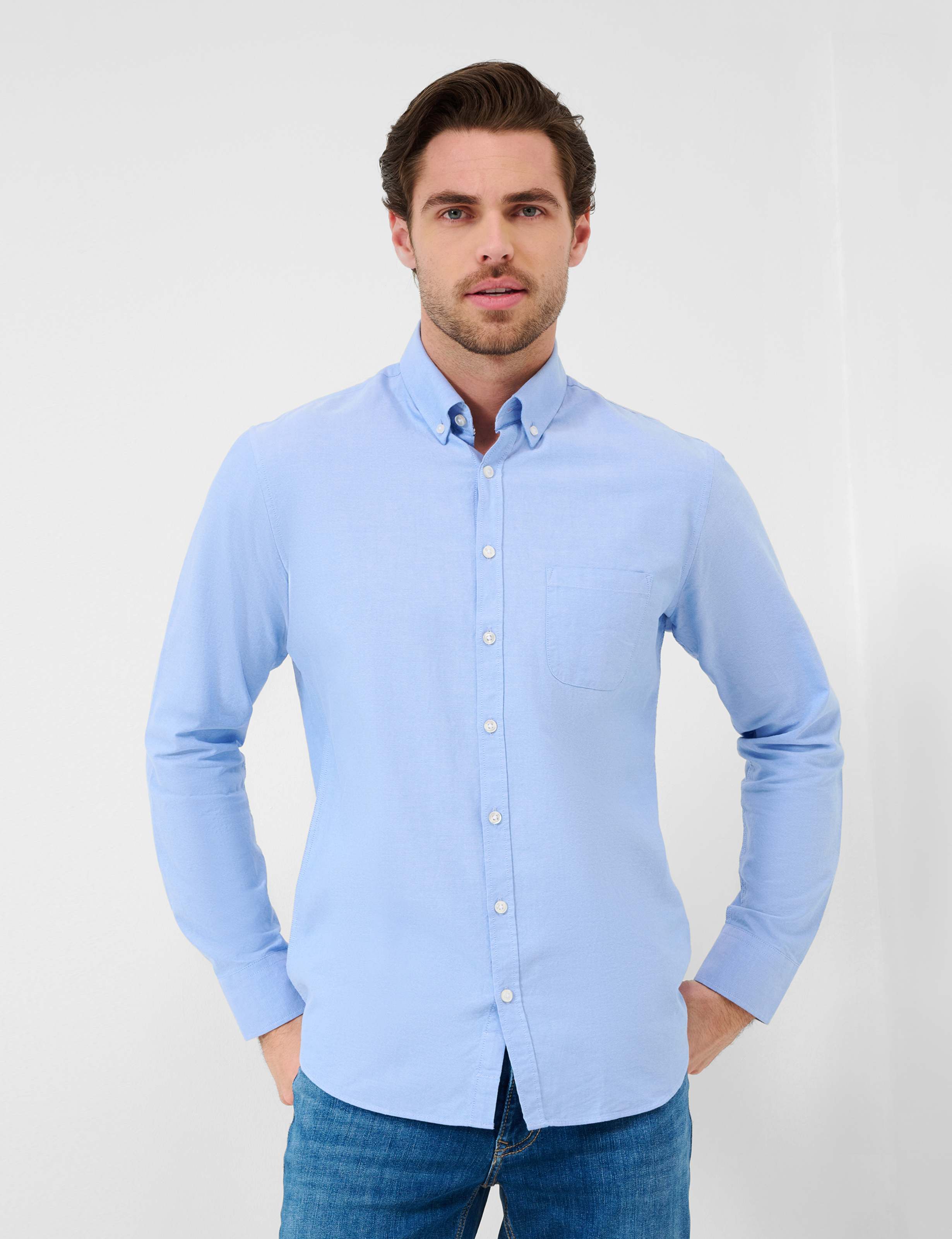 Men Style DANIEL SMOOTH BLUE  Model Front