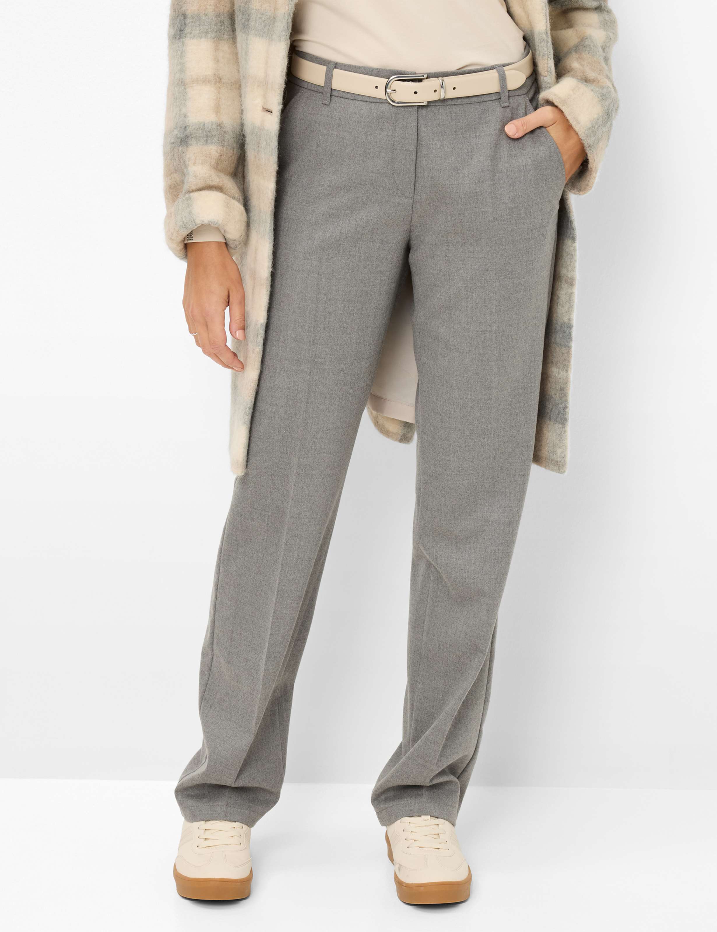 Shades of grey, Women, Style MARON, MODEL_FRONT_ISHOP