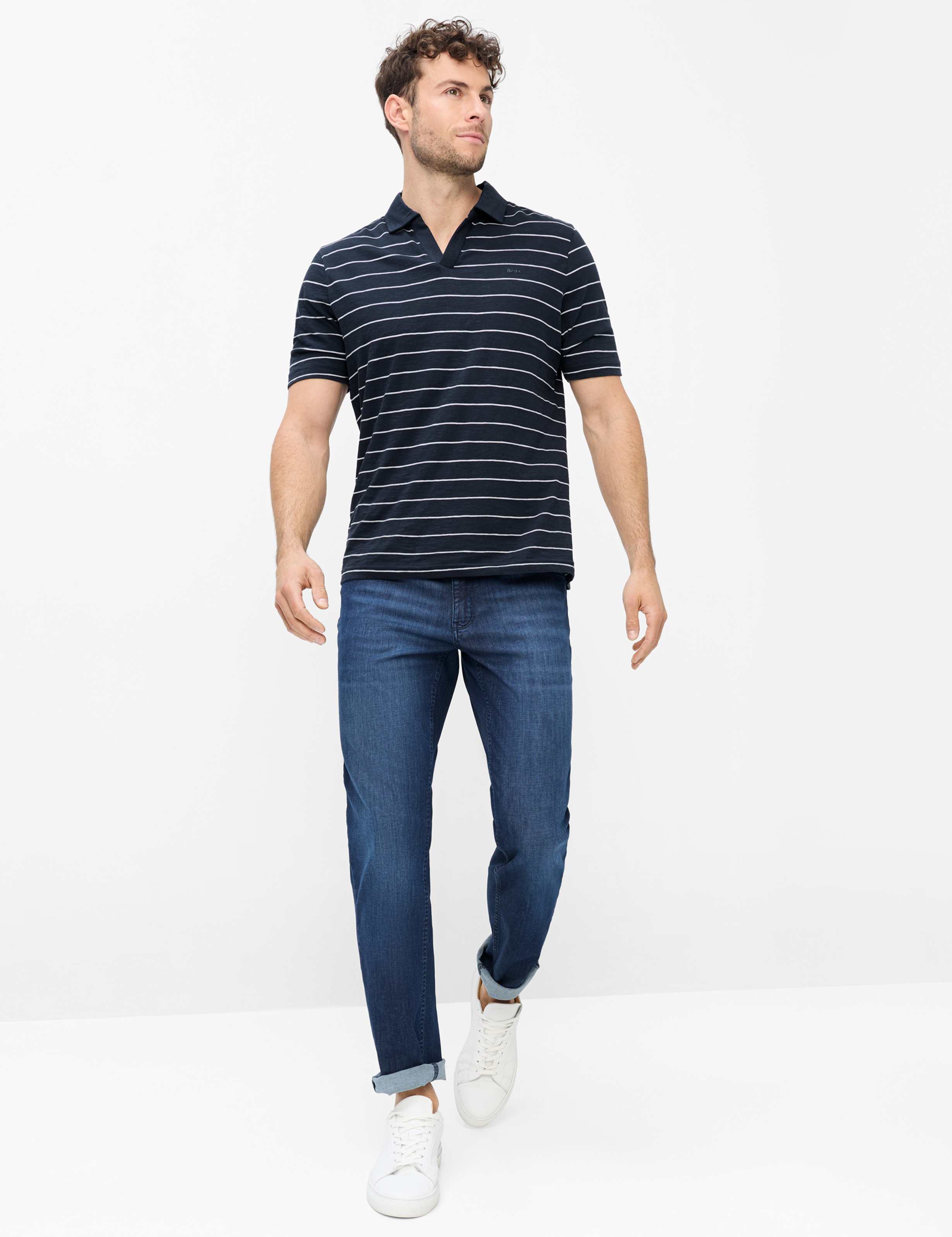 Men Style COOPER Dark Blue Regular Fit Model Outfit