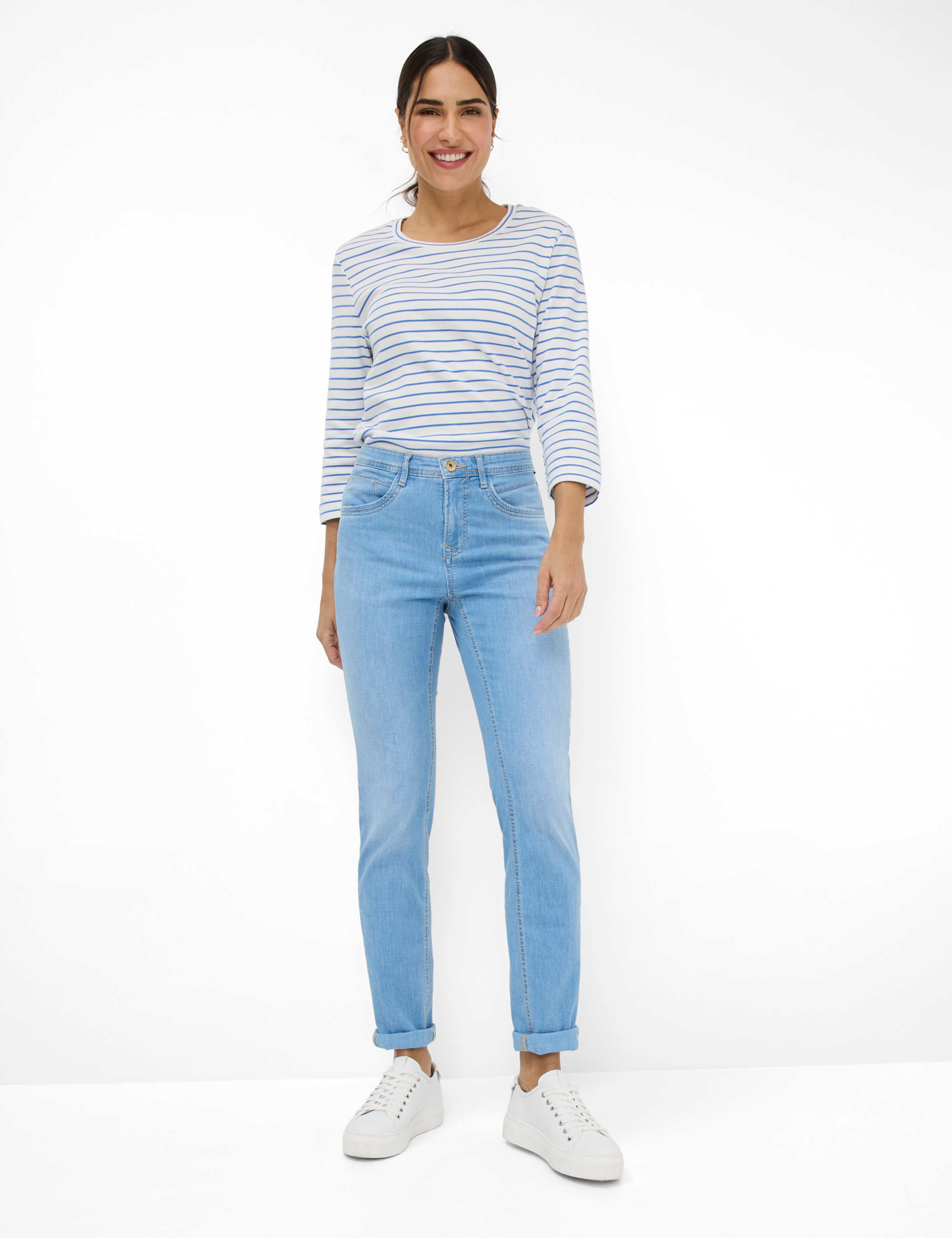 Women Style MARY Denim Blue Regular Fit Model Outfit